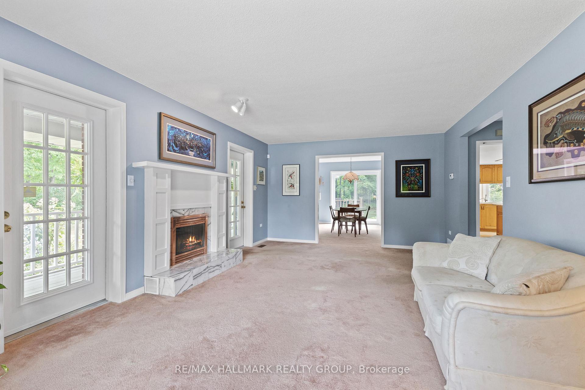 Photo 6 of 1103 Rideau Bend Crescent, Ottawa, Manotick East to Manotick Station — HOMEH