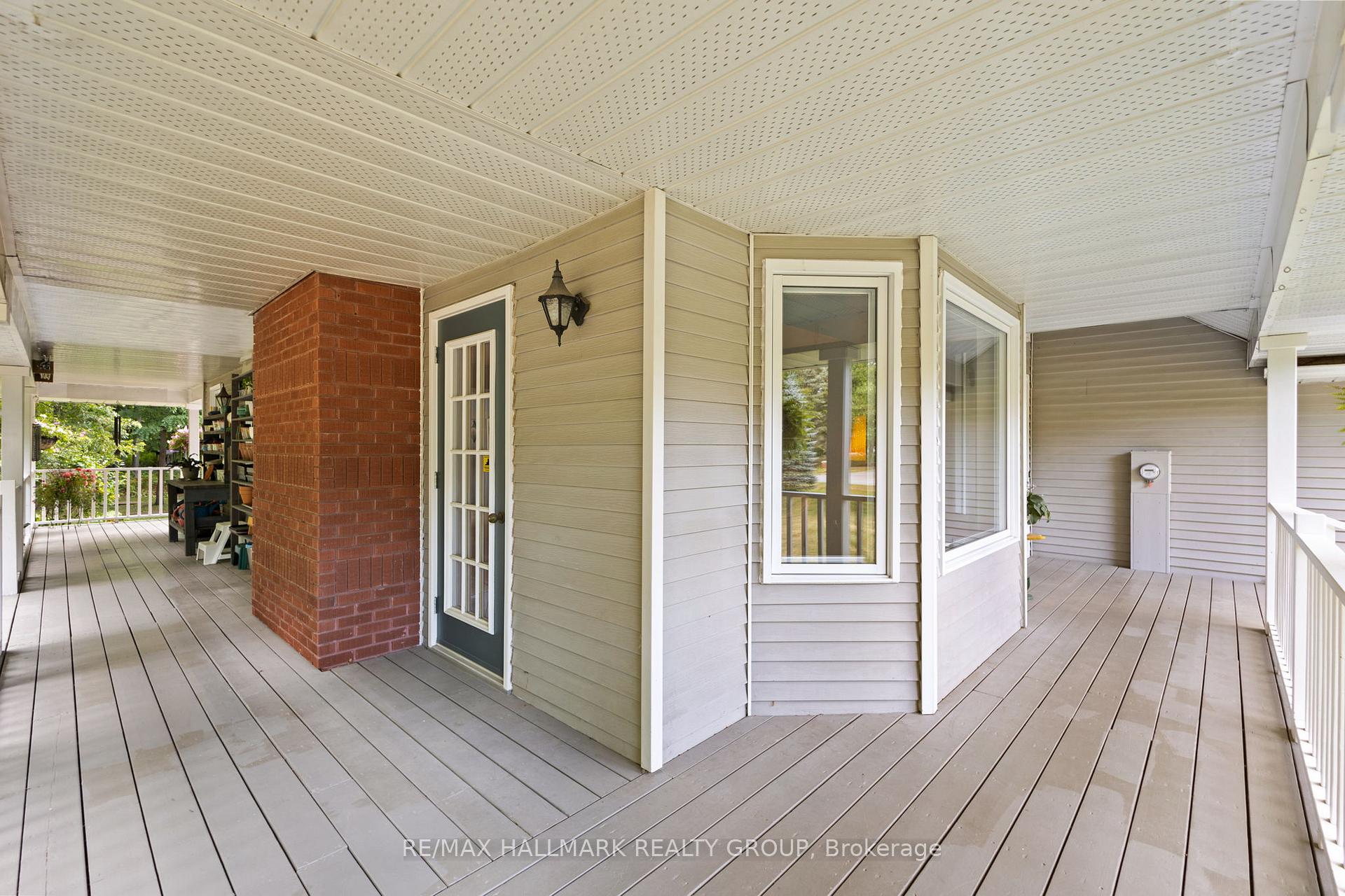 Photo 30 of 1103 Rideau Bend Crescent, Ottawa, Manotick East to Manotick Station — HOMEH