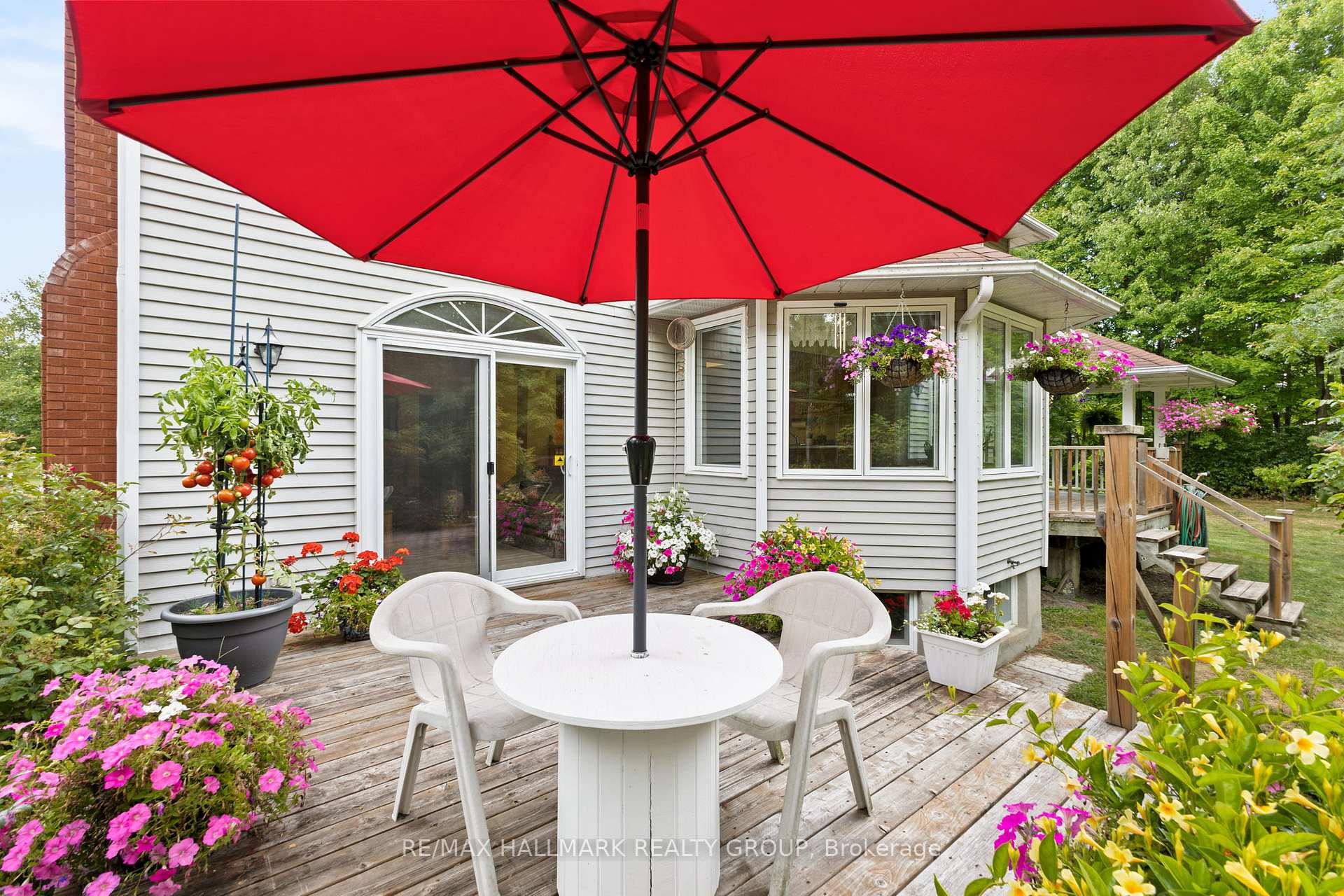 Photo 39 of 1103 Rideau Bend Crescent, Ottawa, Manotick East to Manotick Station — HOMEH