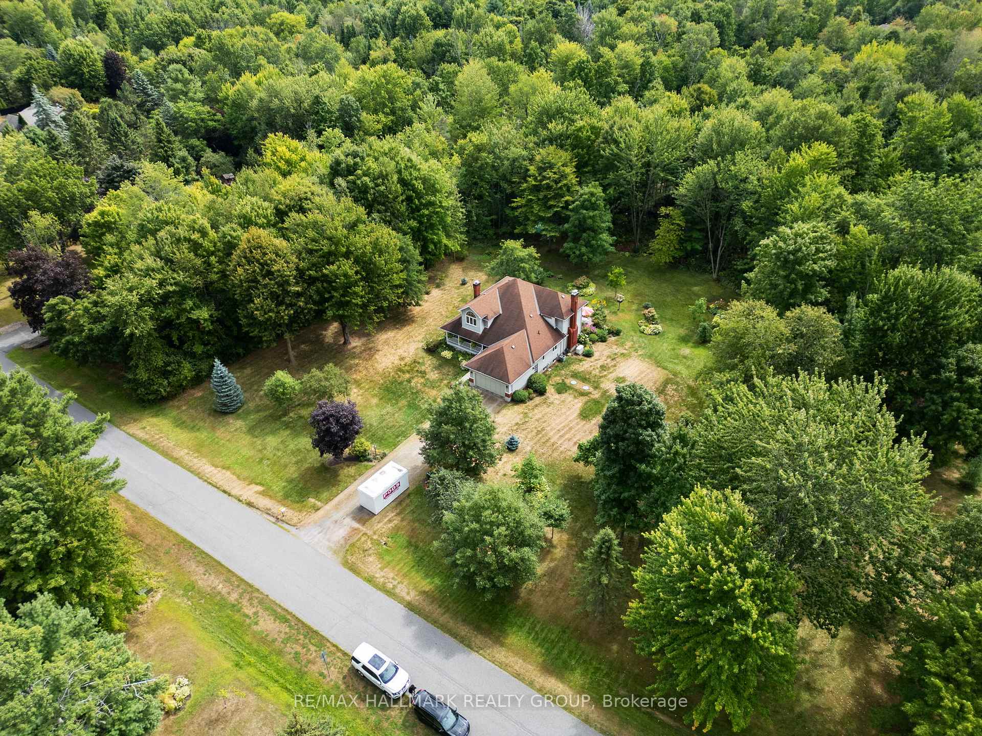 Photo 43 of 1103 Rideau Bend Crescent, Ottawa, Manotick East to Manotick Station — HOMEH