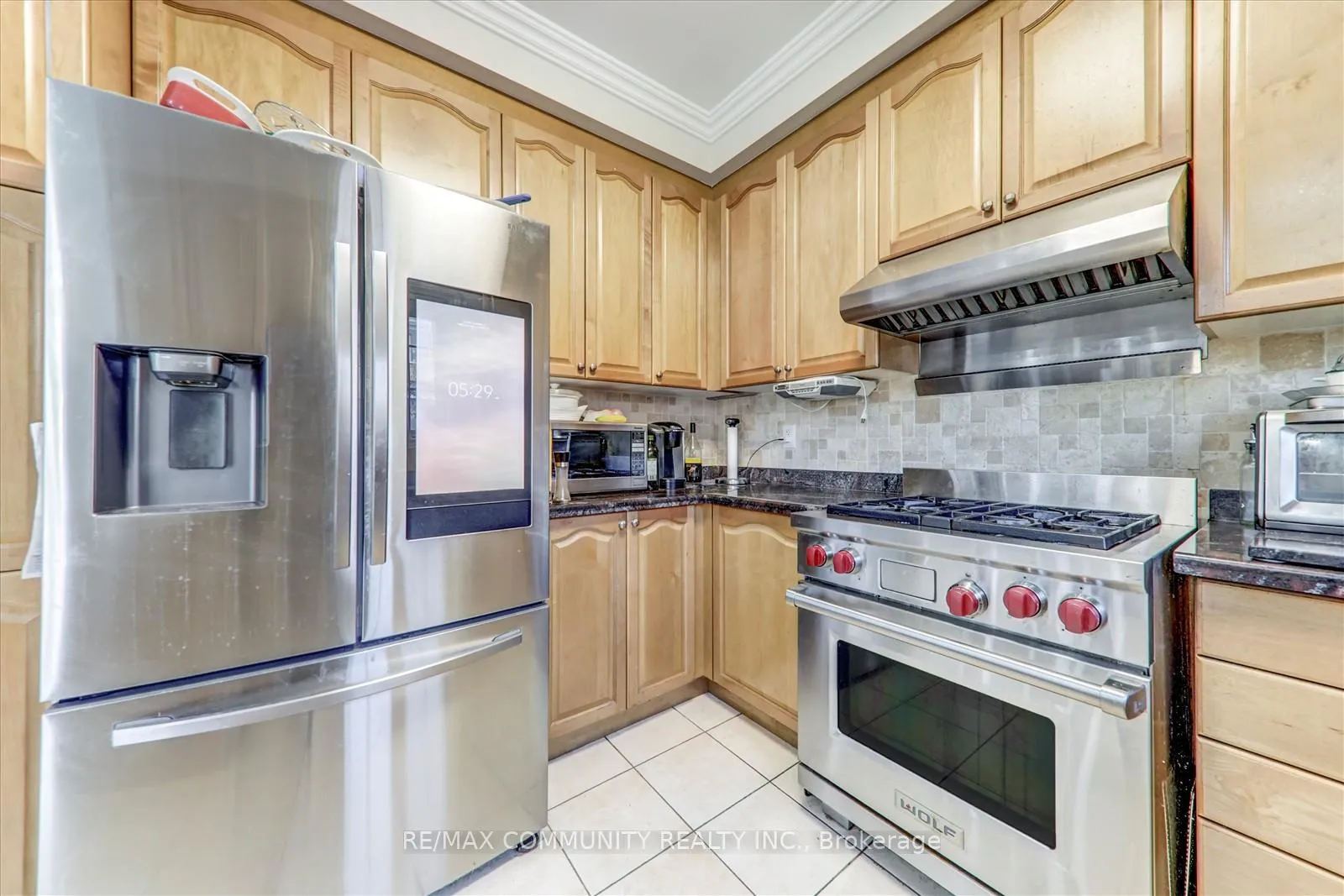 Photo 22 of 37 Condarcuri Crescent, Markham, Box Grove — HOMEH