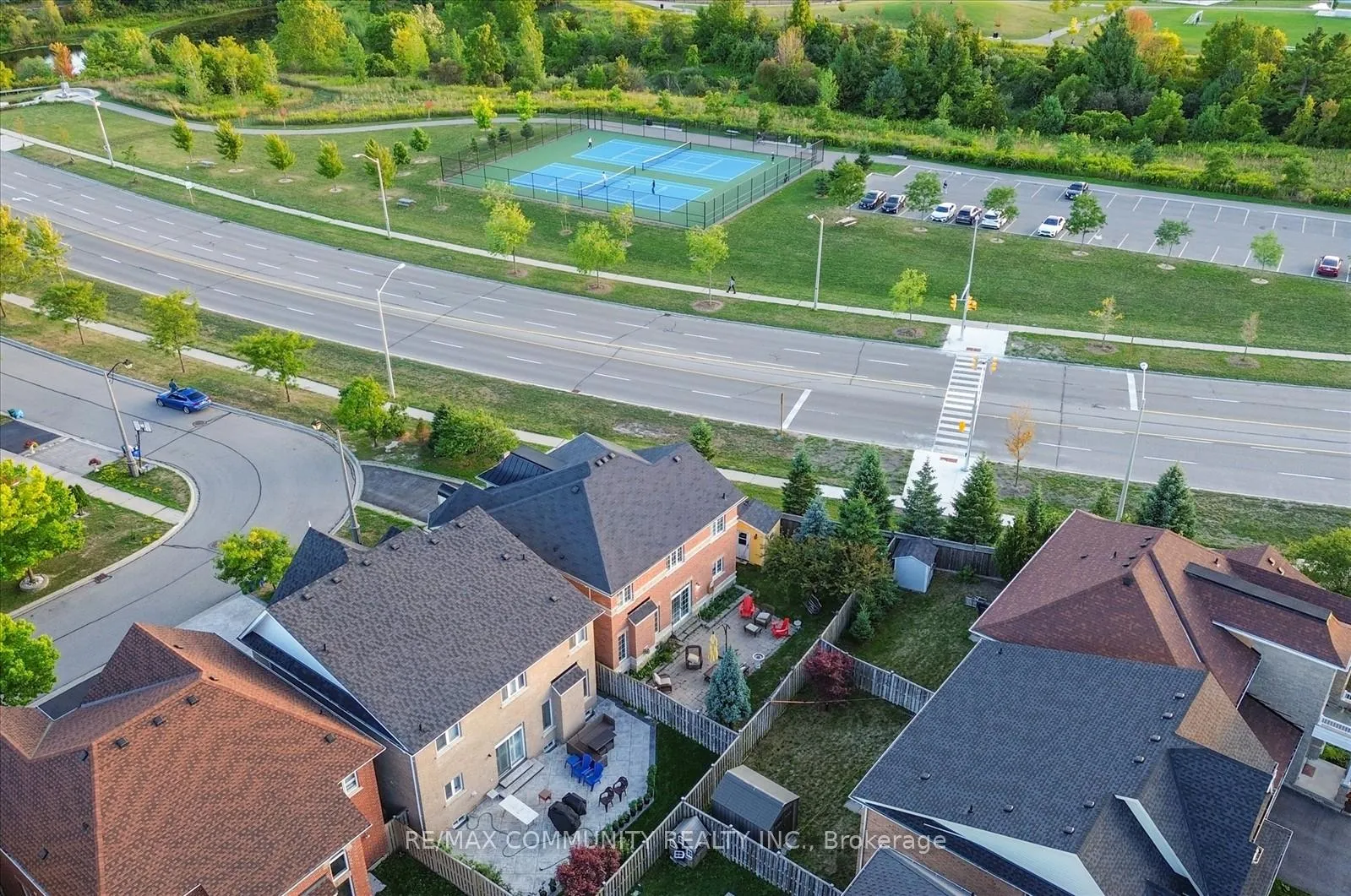 Photo 41 of 37 Condarcuri Crescent, Markham, Box Grove — HOMEH