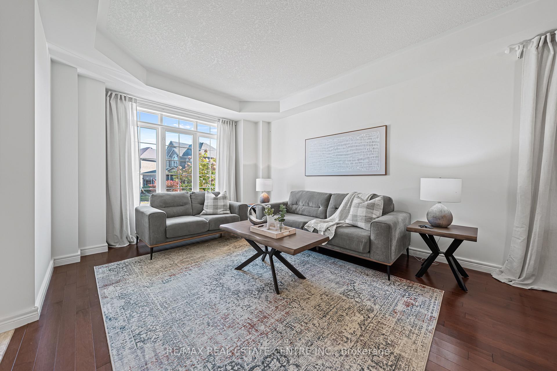 Photo 6 of 917 Fung Place, Kitchener — HOMEH