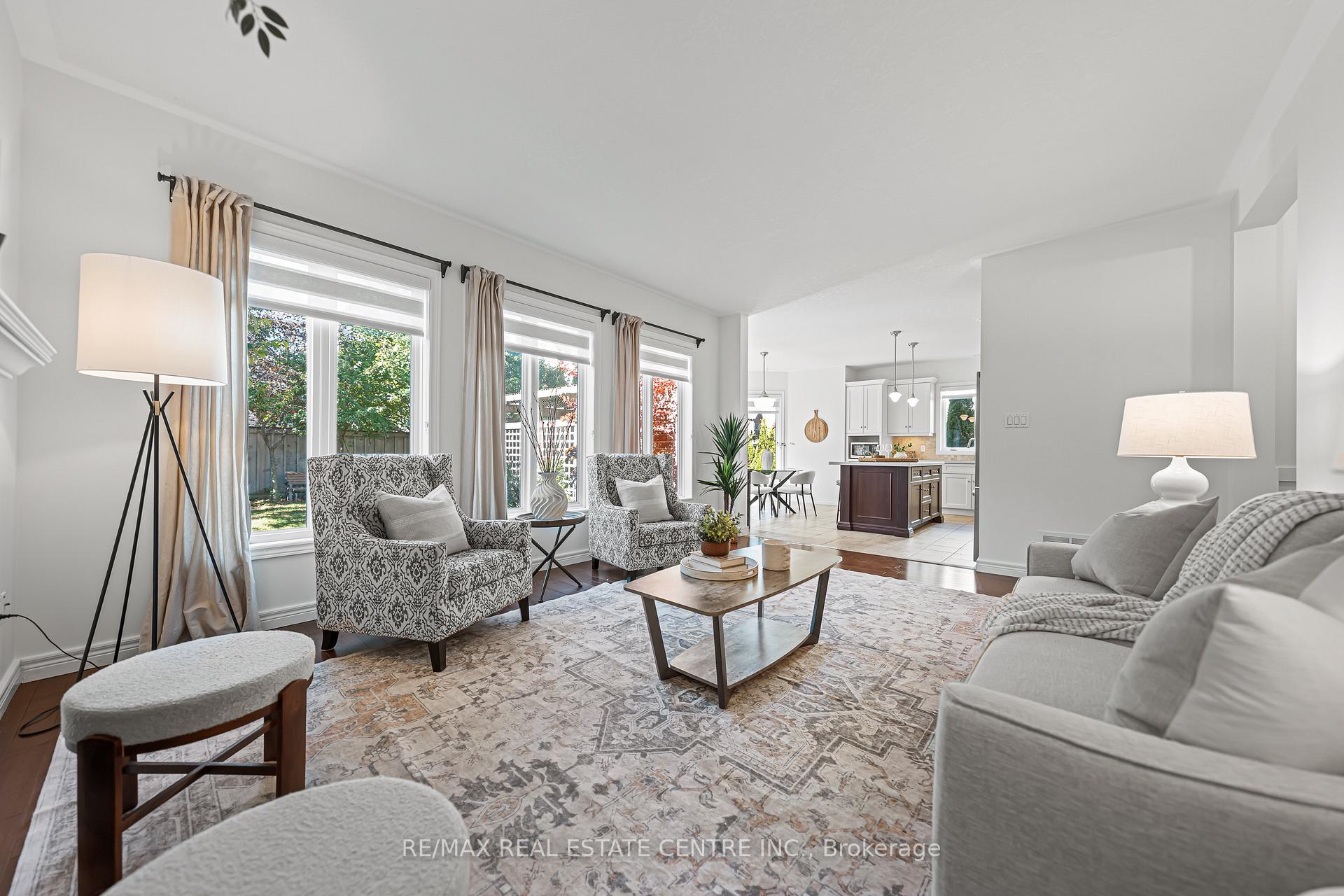 Photo 11 of 917 Fung Place, Kitchener — HOMEH