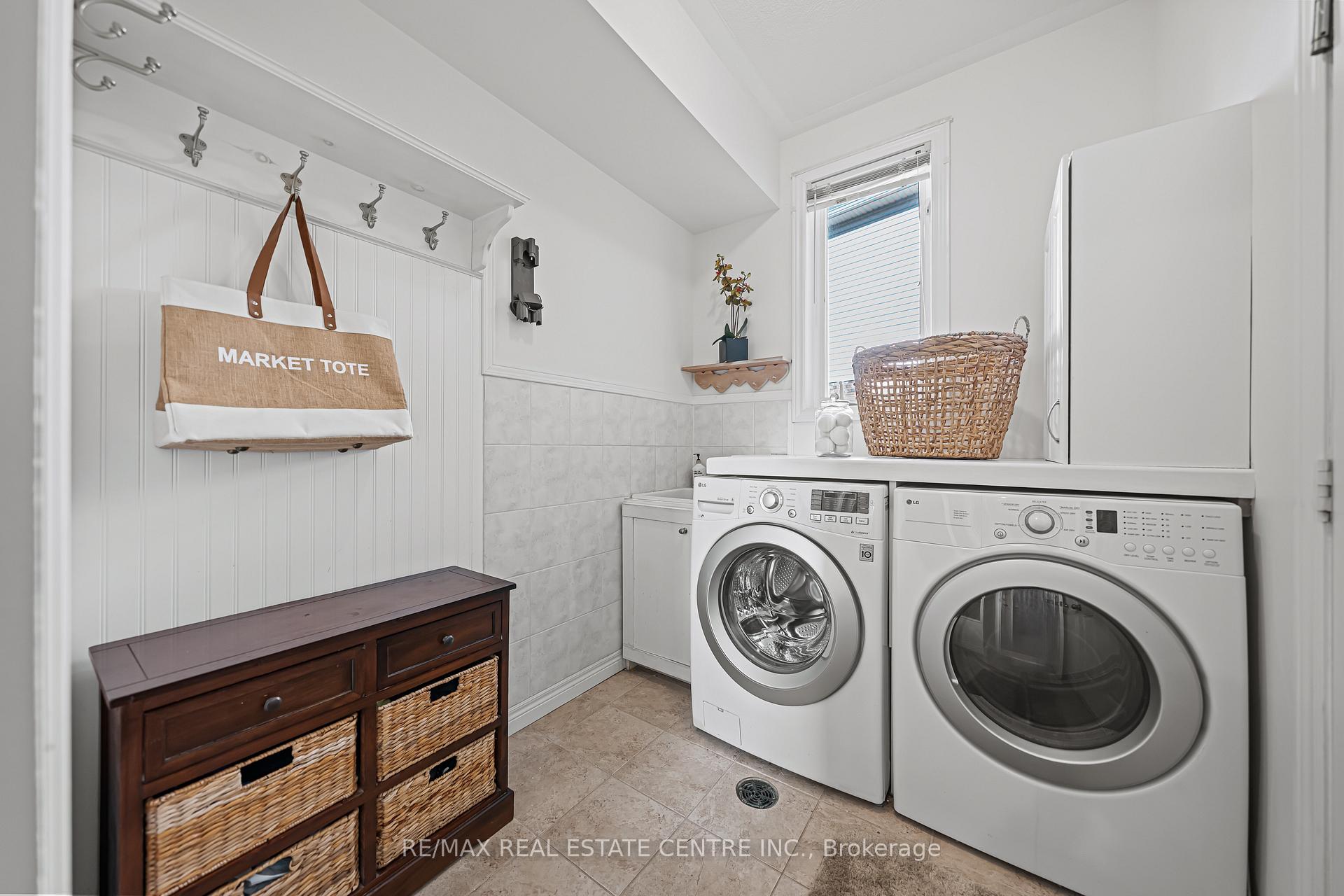 Photo 17 of 917 Fung Place, Kitchener — HOMEH