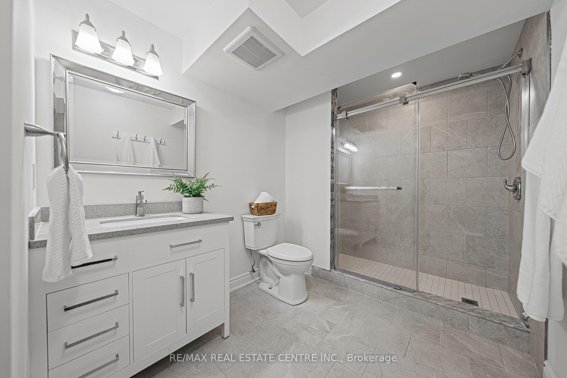 Photo 29 of 917 Fung Place, Kitchener — HOMEH