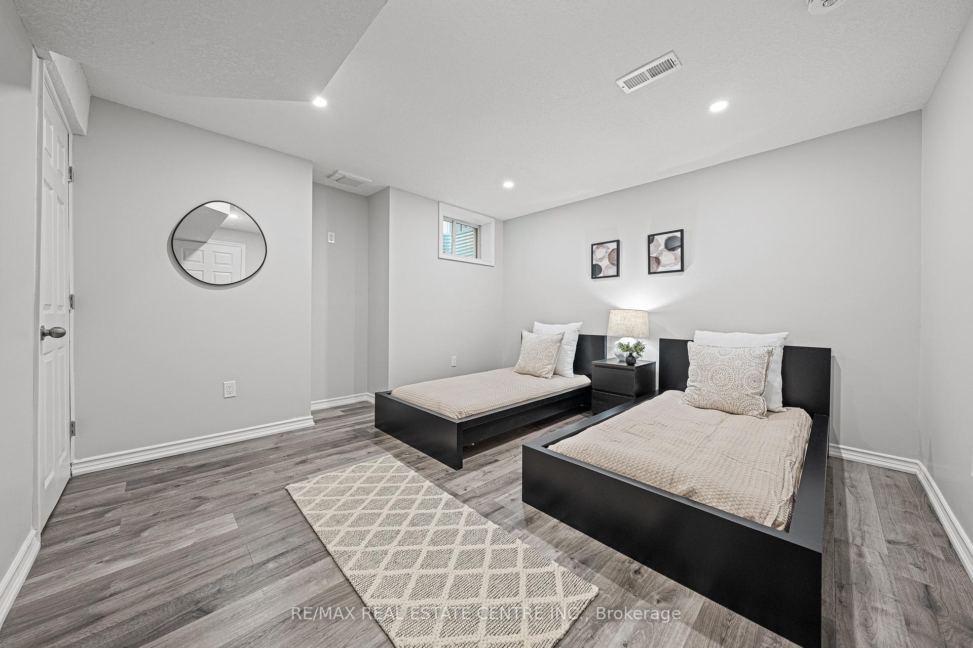 Photo 30 of 917 Fung Place, Kitchener — HOMEH