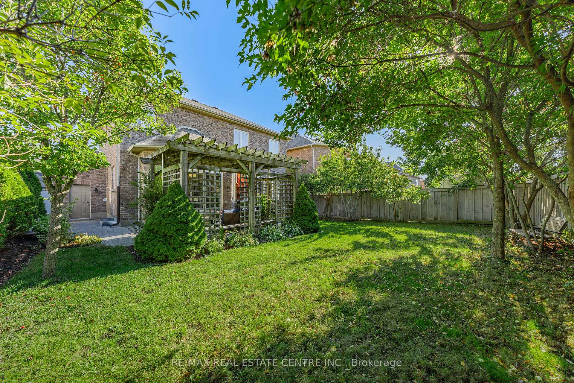 Photo 36 of 917 Fung Place, Kitchener — HOMEH