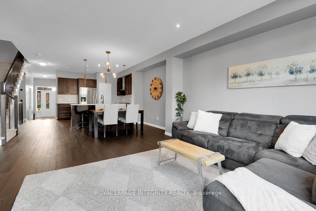 Photo 7 of 515 Rouncey Road, Ottawa, Kanata - Emerald Meadows/Trailwest — HOMEH