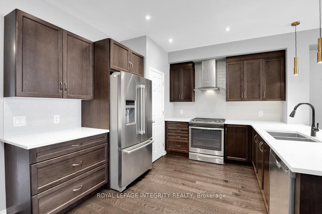 Photo 10 of 515 Rouncey Road, Ottawa, Kanata - Emerald Meadows/Trailwest — HOMEH