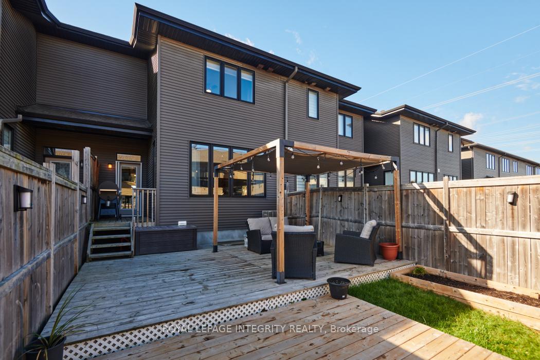 Photo 25 of 515 Rouncey Road, Ottawa, Kanata - Emerald Meadows/Trailwest — HOMEH