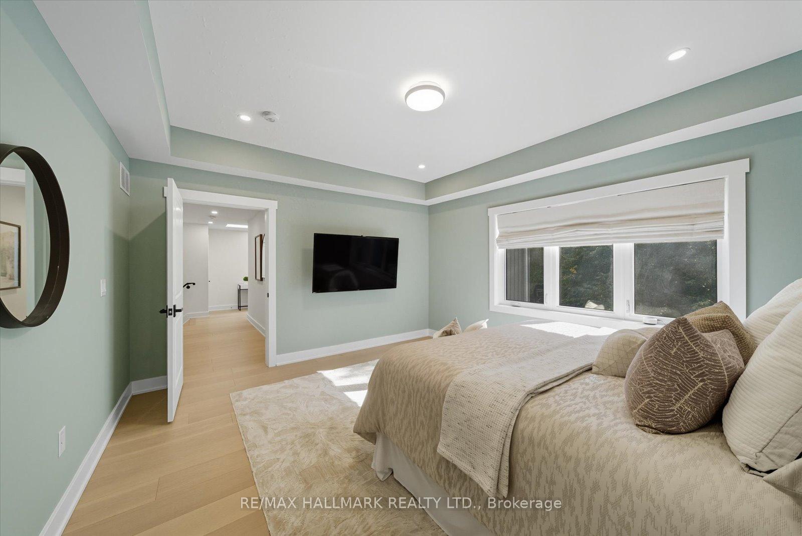 Photo 27 of 11 Avondale Crescent, Markham, Markham Village — HOMEH