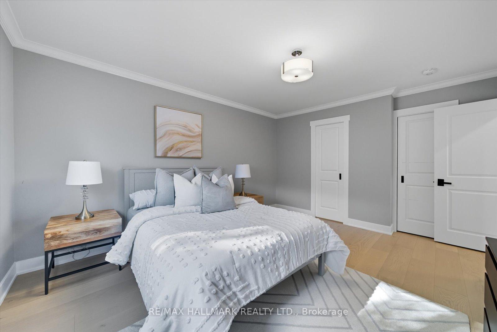 Photo 34 of 11 Avondale Crescent, Markham, Markham Village — HOMEH
