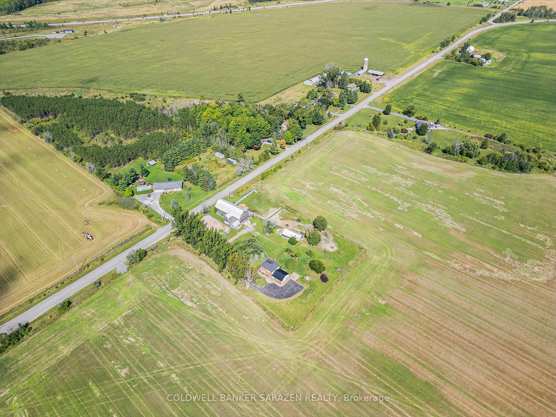 Photo 29 of 2203 Russett Drive, McNab/Braeside, Mcnab/Braeside Twps — HOMEH