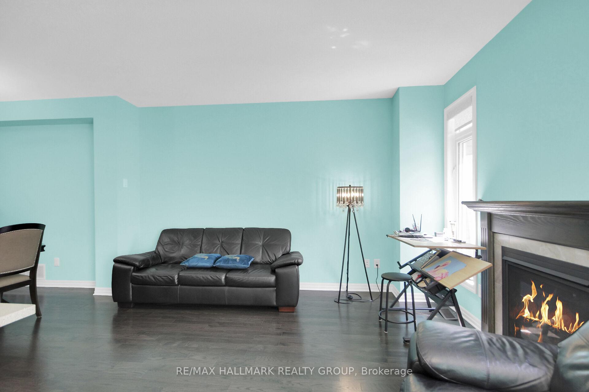 Photo 10 of 117 Overberg Way, Ottawa, Kanata - Emerald Meadows/Trailwest — HOMEH