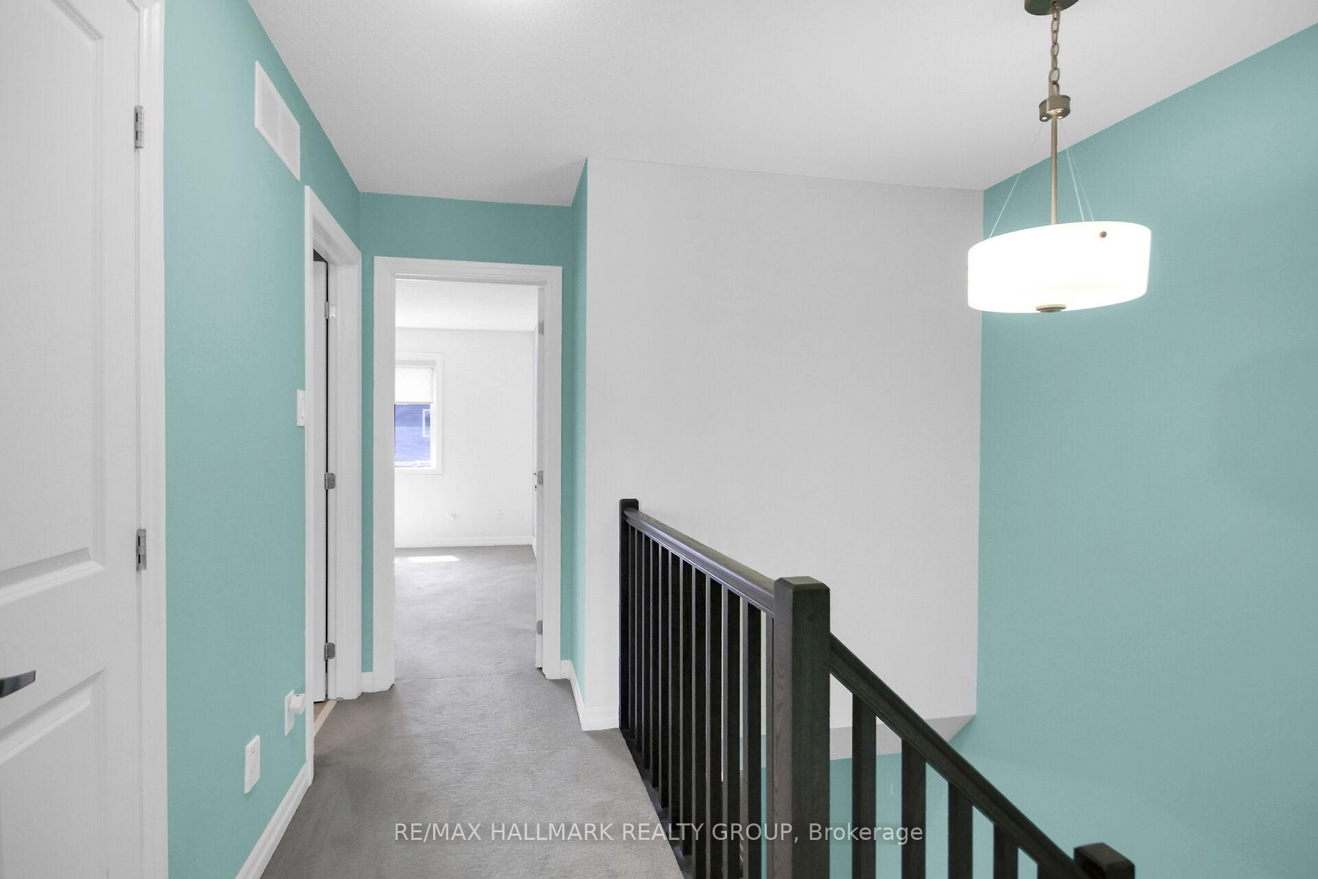 Photo 25 of 117 Overberg Way, Ottawa, Kanata - Emerald Meadows/Trailwest — HOMEH