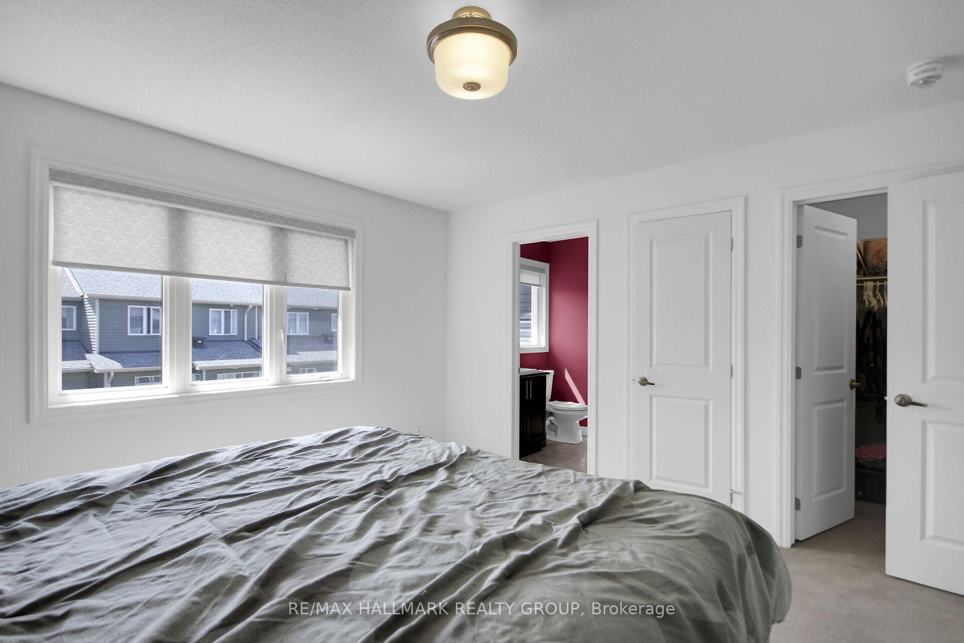 Photo 28 of 117 Overberg Way, Ottawa, Kanata - Emerald Meadows/Trailwest — HOMEH