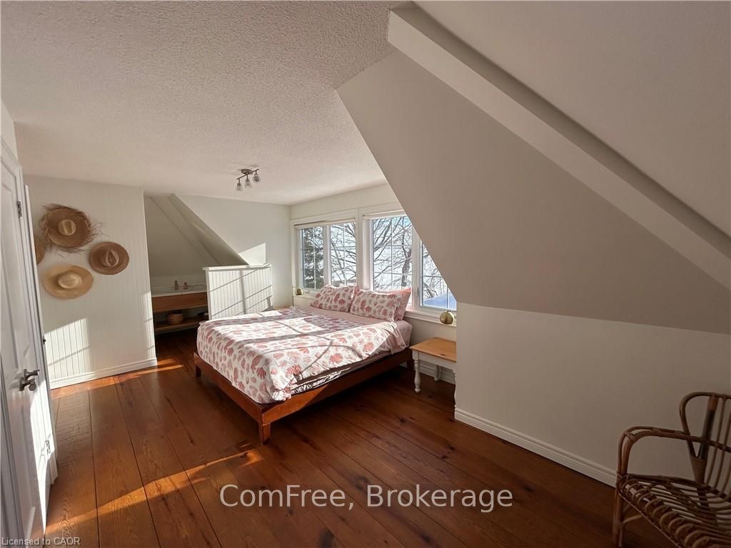 Photo 18 of 865 Adams Road, Innisfil, Alcona — HOMEH