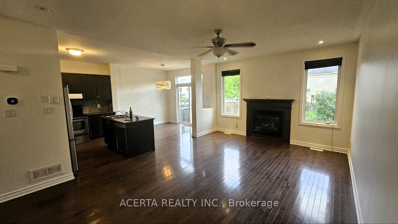 Photo 9 of 420 Abbeydale Circle, Ottawa, Kanata - Morgan's Grant/South March — HOMEH