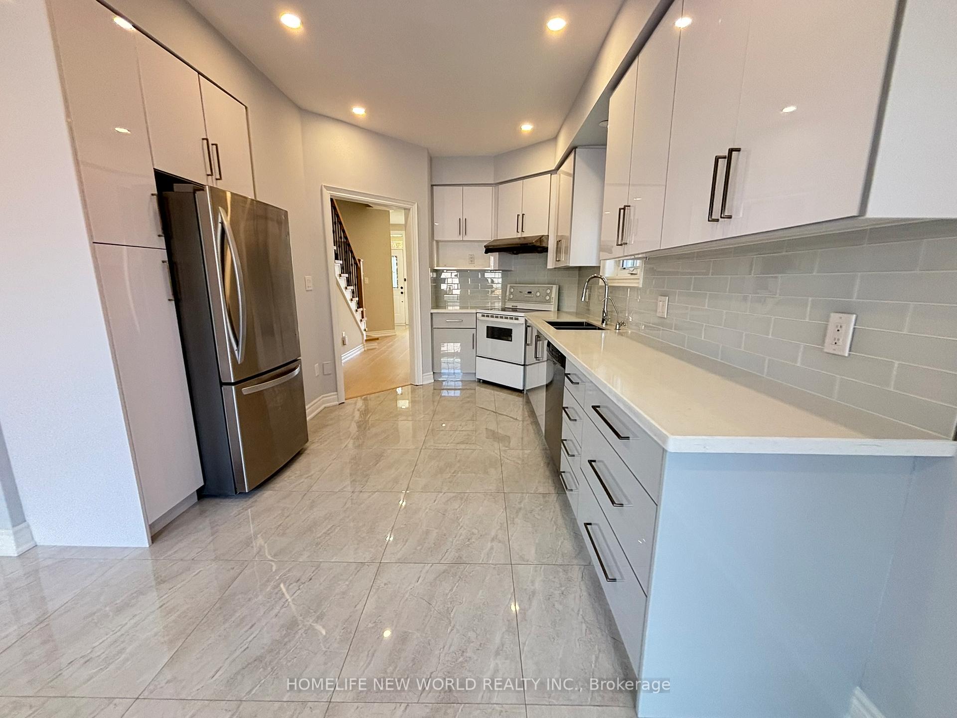 Photo 9 of 2336 Bur Oak Avenue, Markham, Greensborough — HOMEH