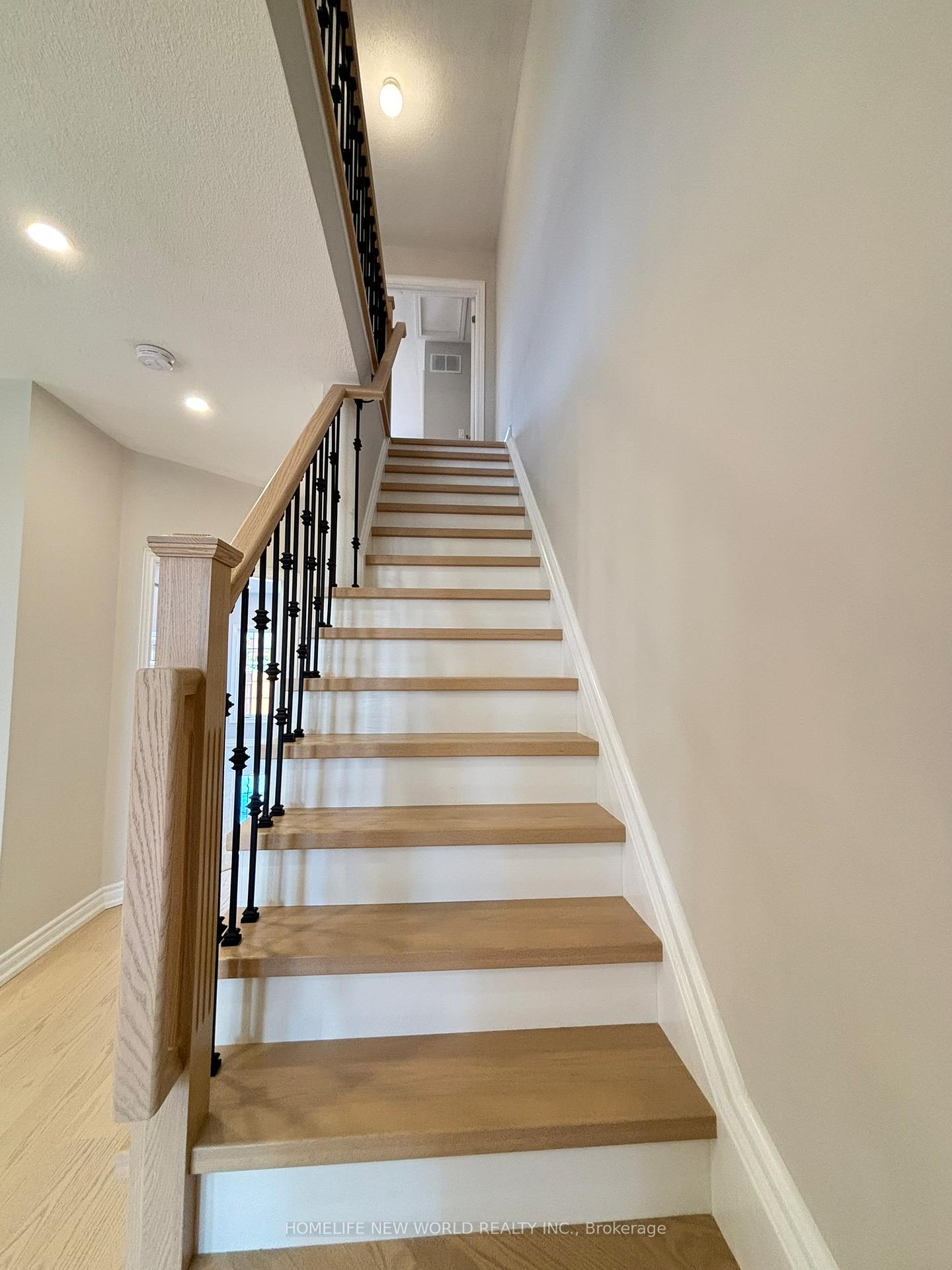 Photo 12 of 2336 Bur Oak Avenue, Markham, Greensborough — HOMEH
