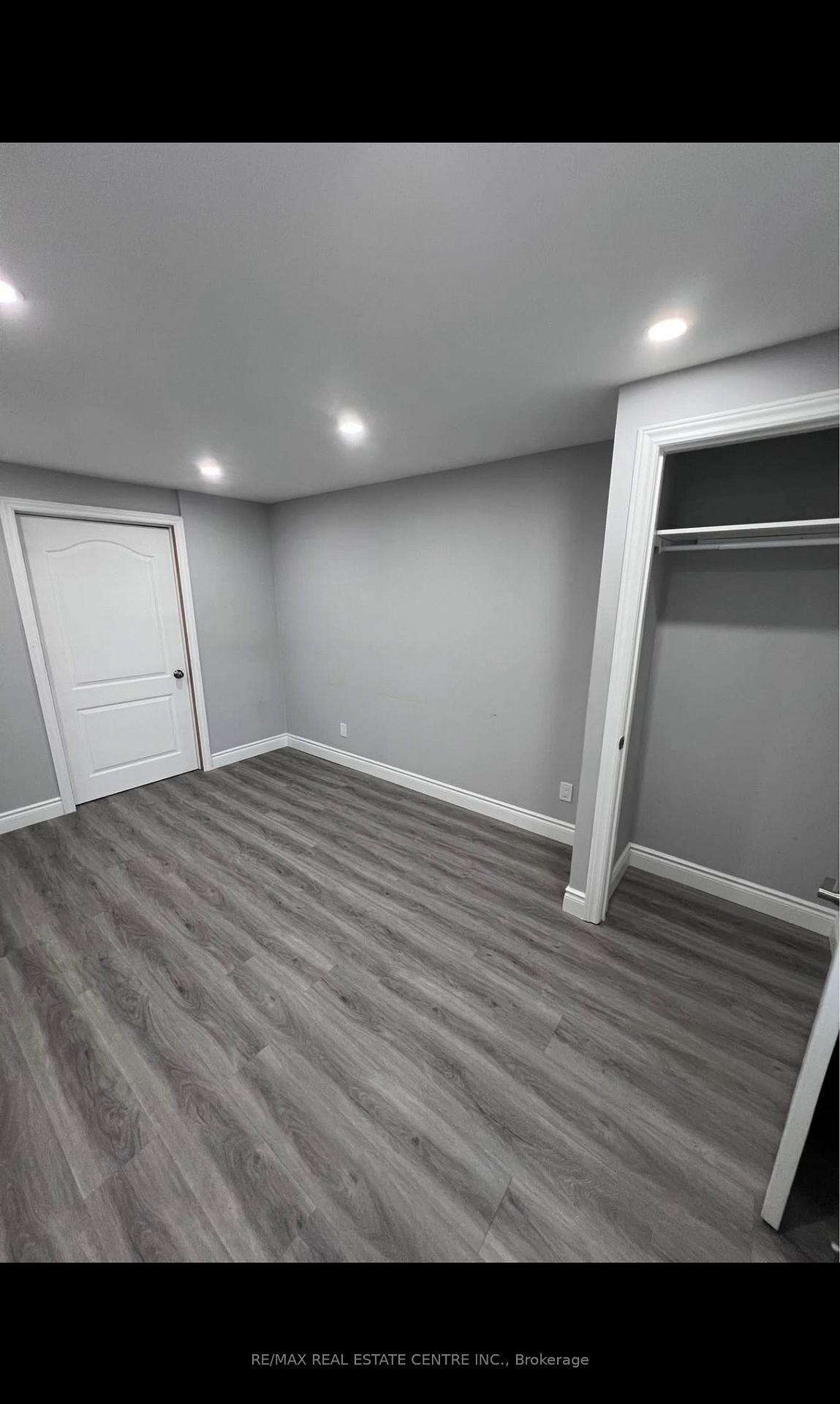 Photo 8 of Unit (Basement), 21 Sandsprings Crescent, Kitchener — HOMEH