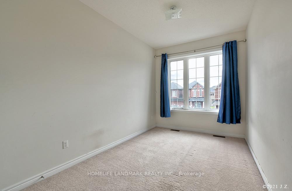 Photo 12 of 28 Titan Trail, Markham, Cedarwood — HOMEH