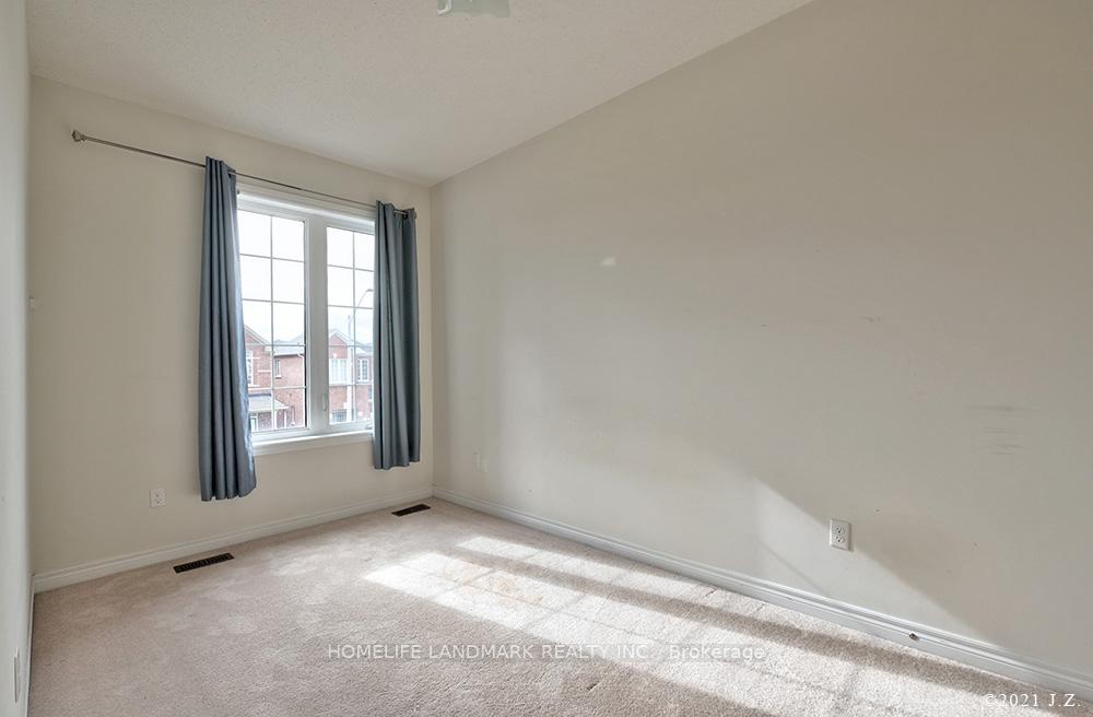Photo 14 of 28 Titan Trail, Markham, Cedarwood — HOMEH