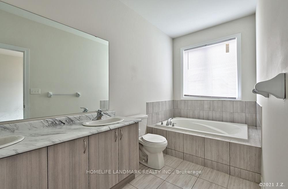 Photo 18 of 28 Titan Trail, Markham, Cedarwood — HOMEH