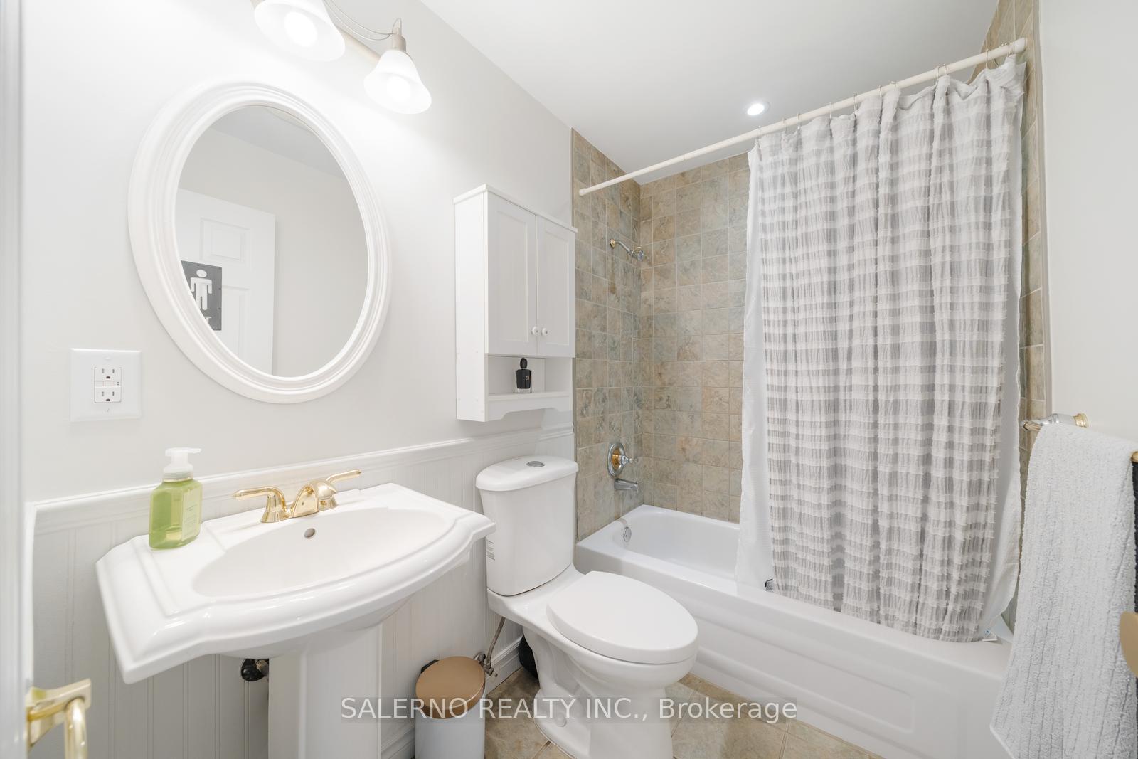 Photo 20 of 48 Goodfellow Crescent, King, Nobleton — HOMEH
