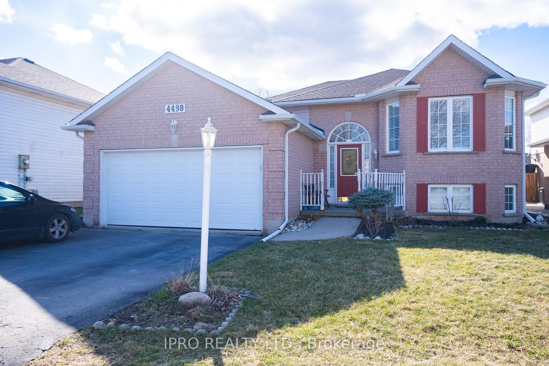 Front of 4498 Garden Gate Terrace