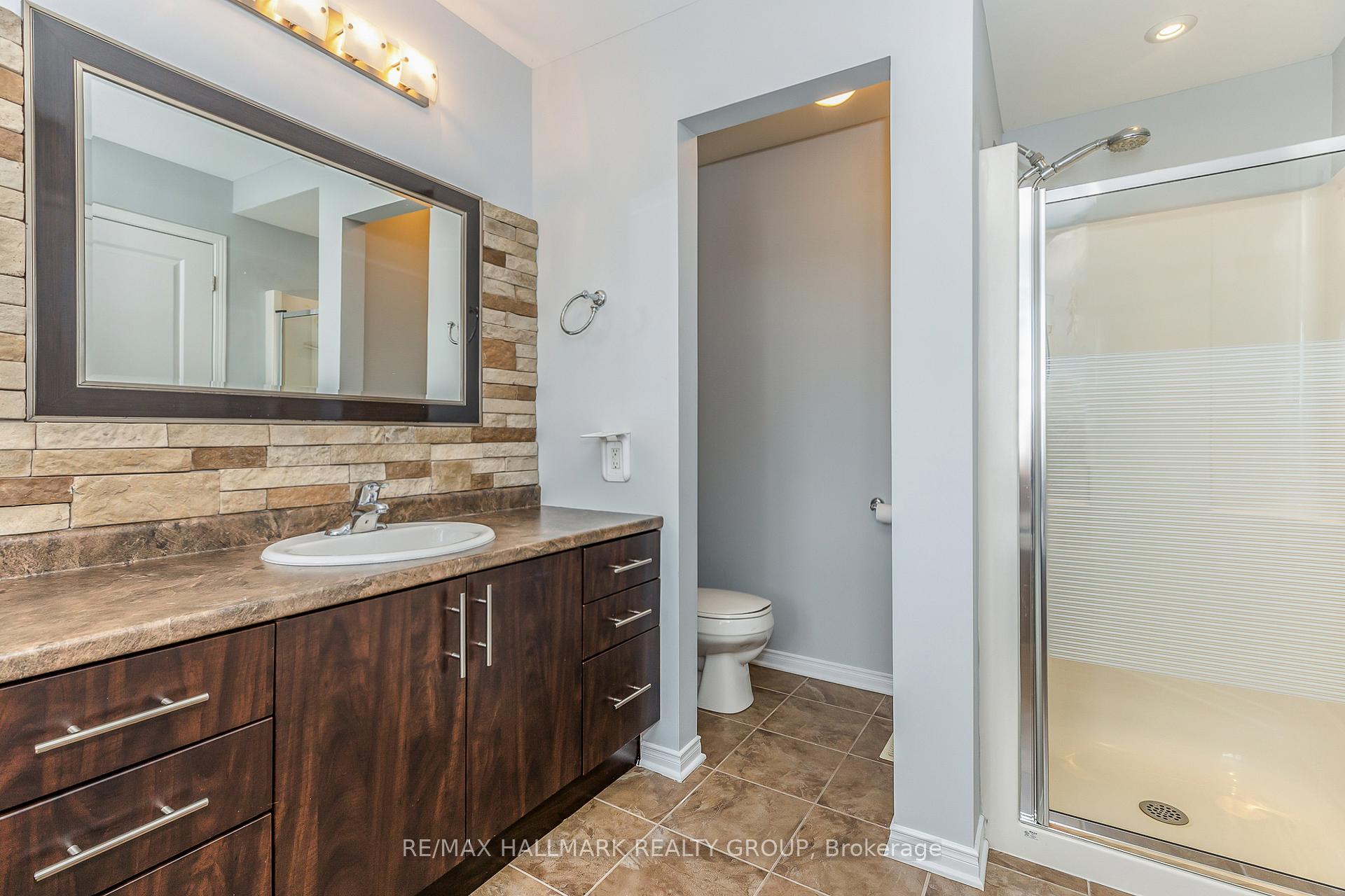 Photo 21 of 580 Pepperville Crescent, Ottawa, Kanata - Emerald Meadows/Trailwest — HOMEH
