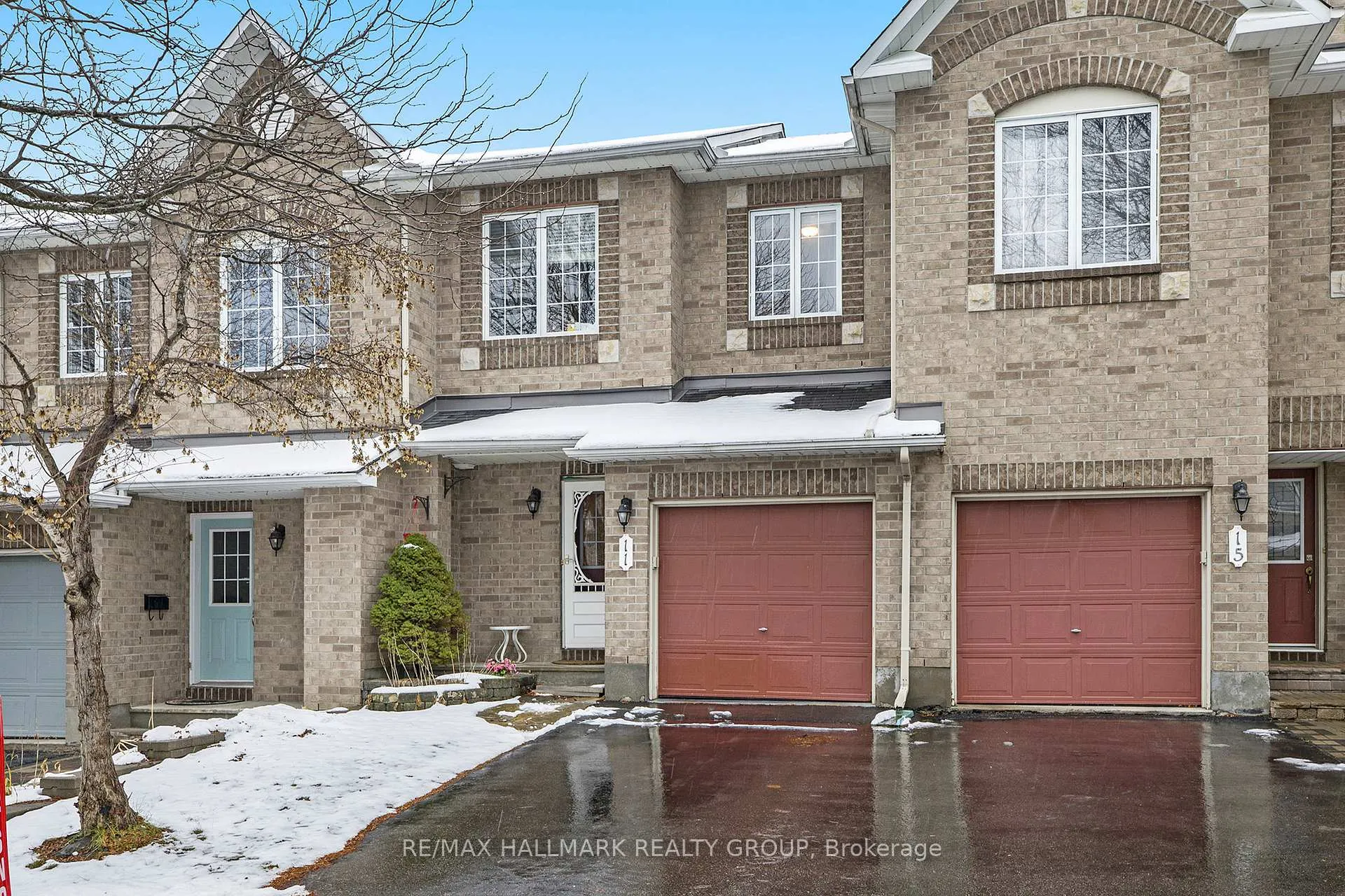 Photo 2 of 11 Scampton Drive, Ottawa, Kanata - Morgan's Grant/South March — HOMEH