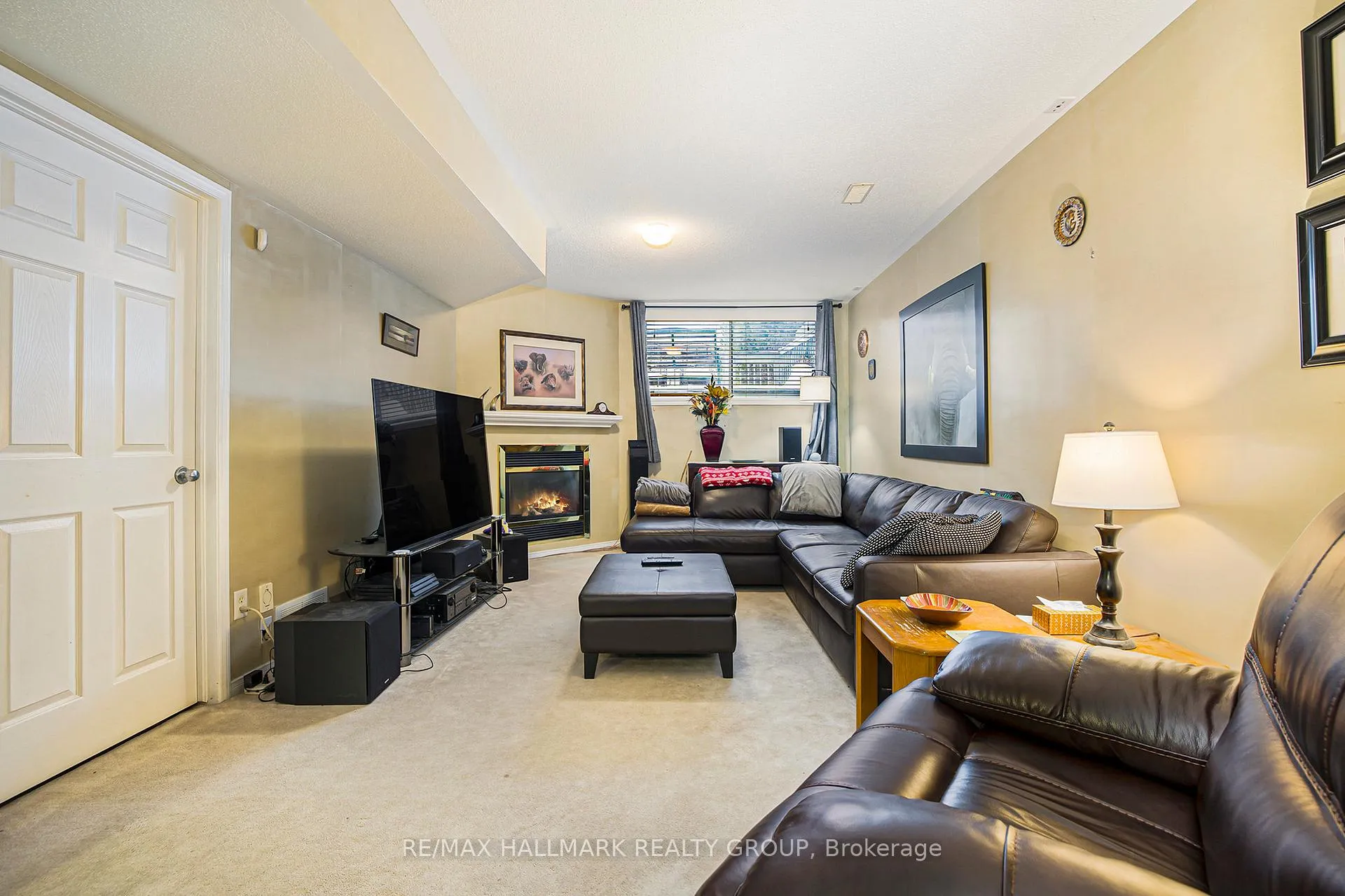 Photo 20 of 11 Scampton Drive, Ottawa, Kanata - Morgan's Grant/South March — HOMEH