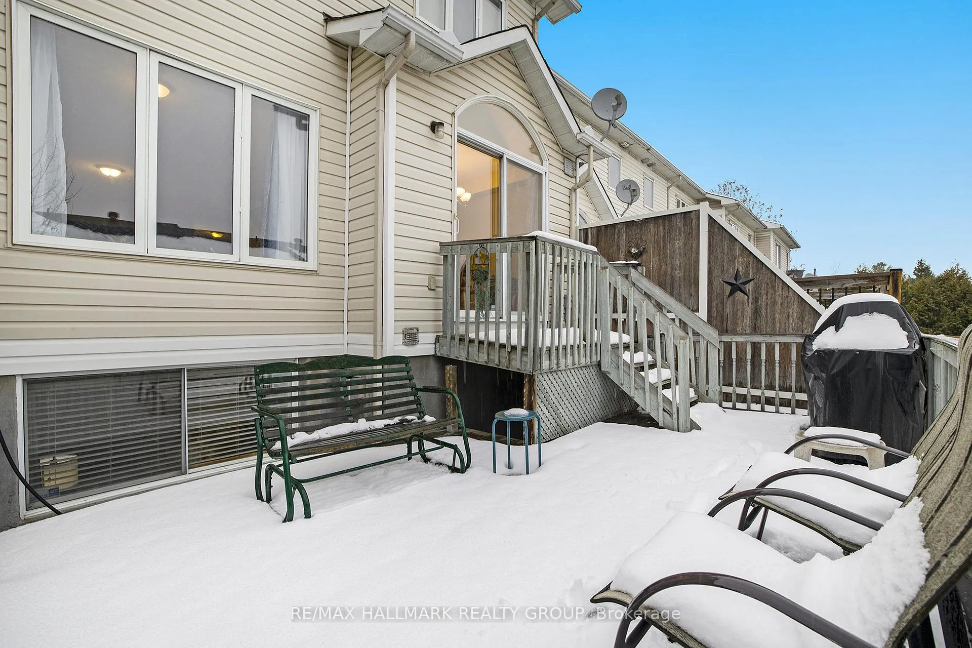 Photo 23 of 11 Scampton Drive, Ottawa, Kanata - Morgan's Grant/South March — HOMEH