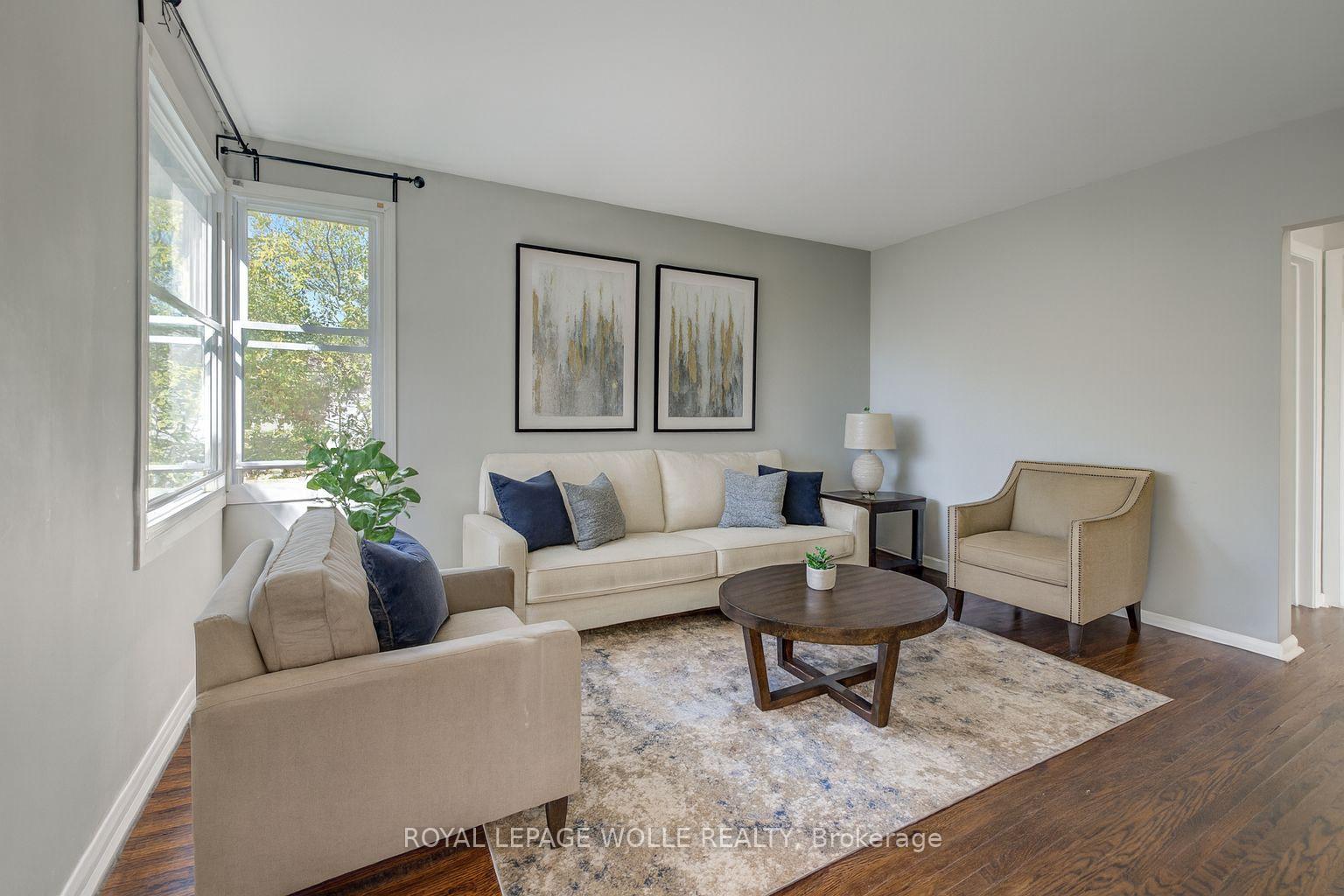 Photo 13 of 50 St Clair Avenue, Kitchener — HOMEH