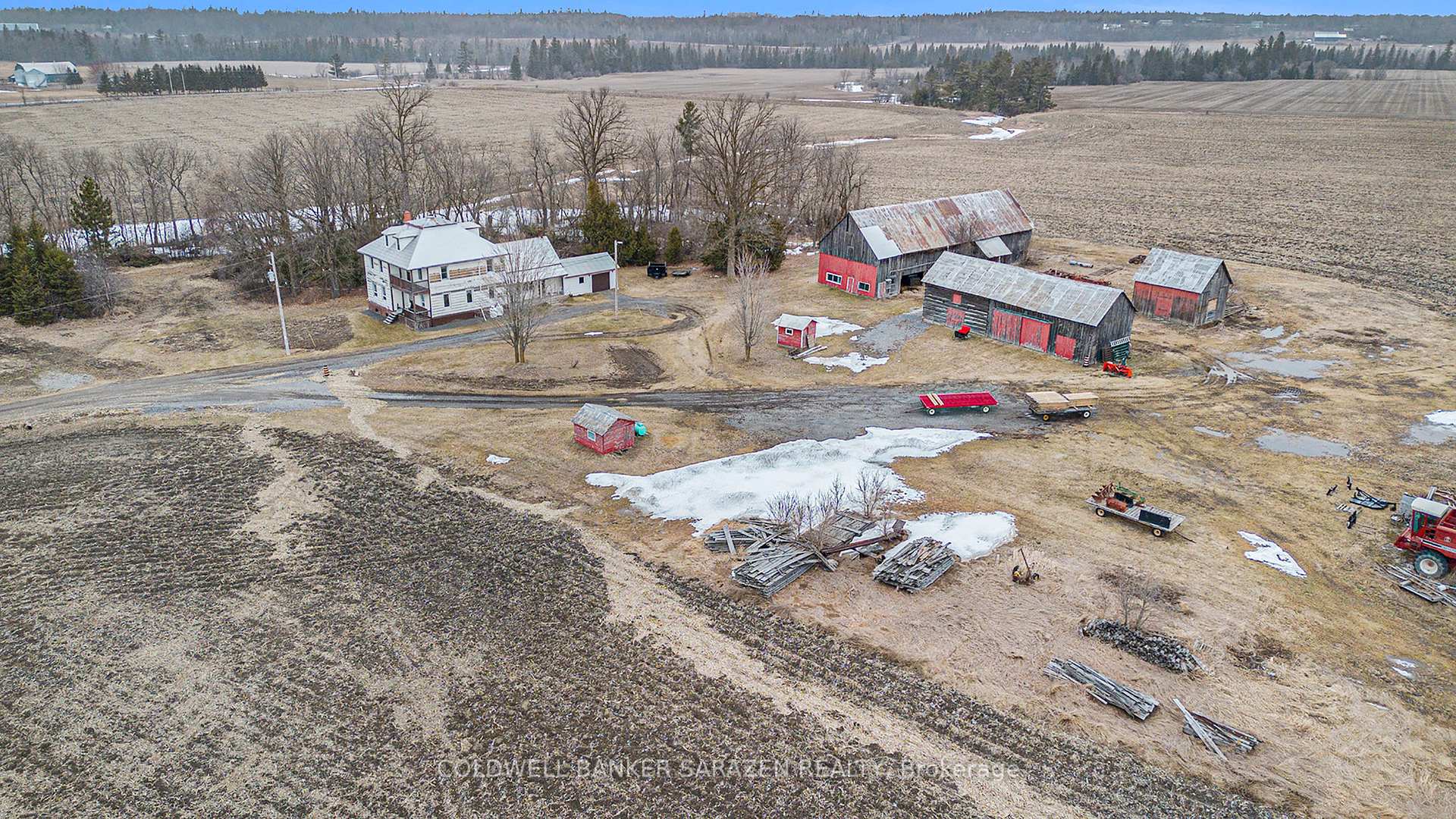 Photo 16 of 723 Stevenson Drive, McNab/Braeside, Mcnab/Braeside Twps — HOMEH