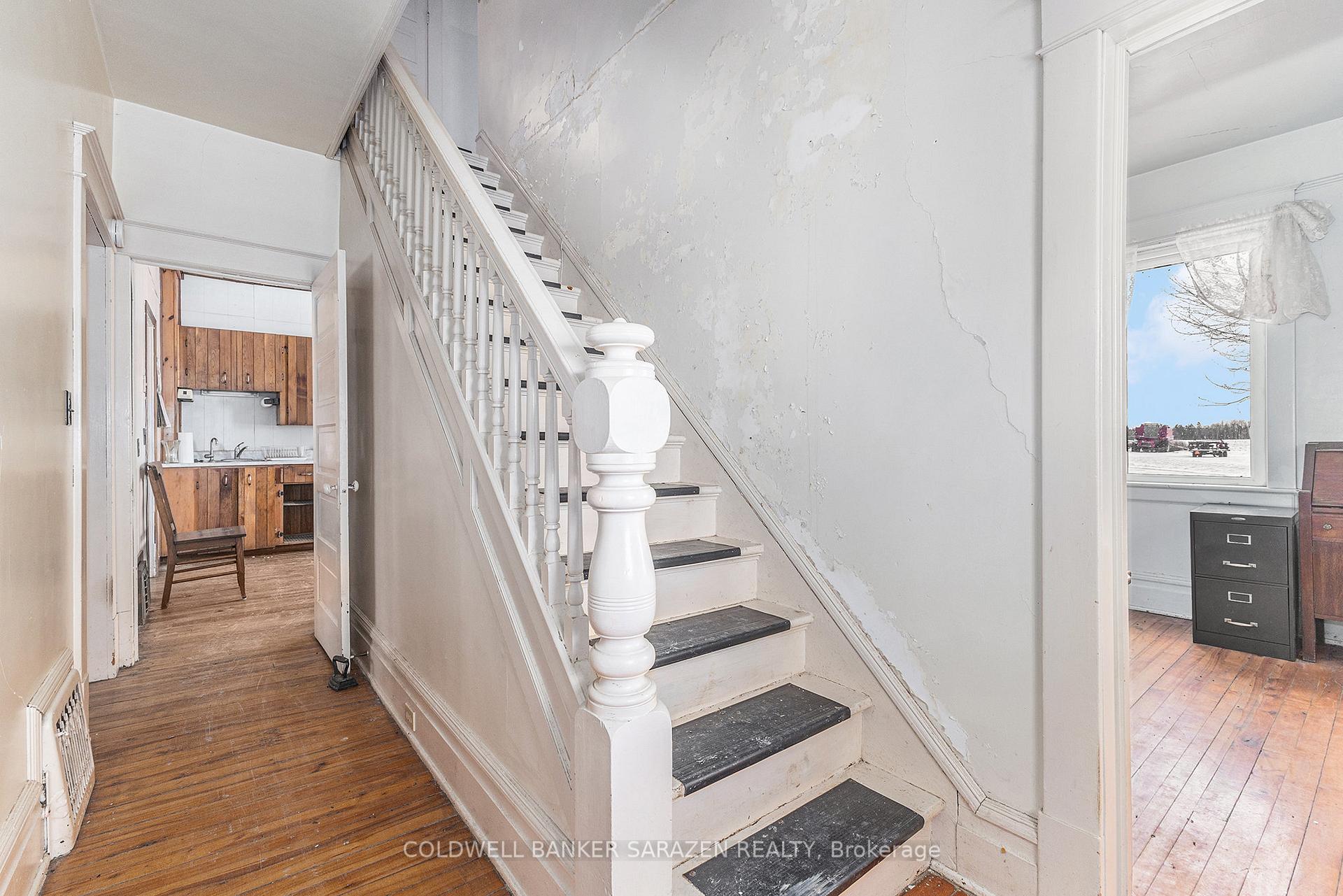 Photo 20 of 723 Stevenson Drive, McNab/Braeside, Mcnab/Braeside Twps — HOMEH