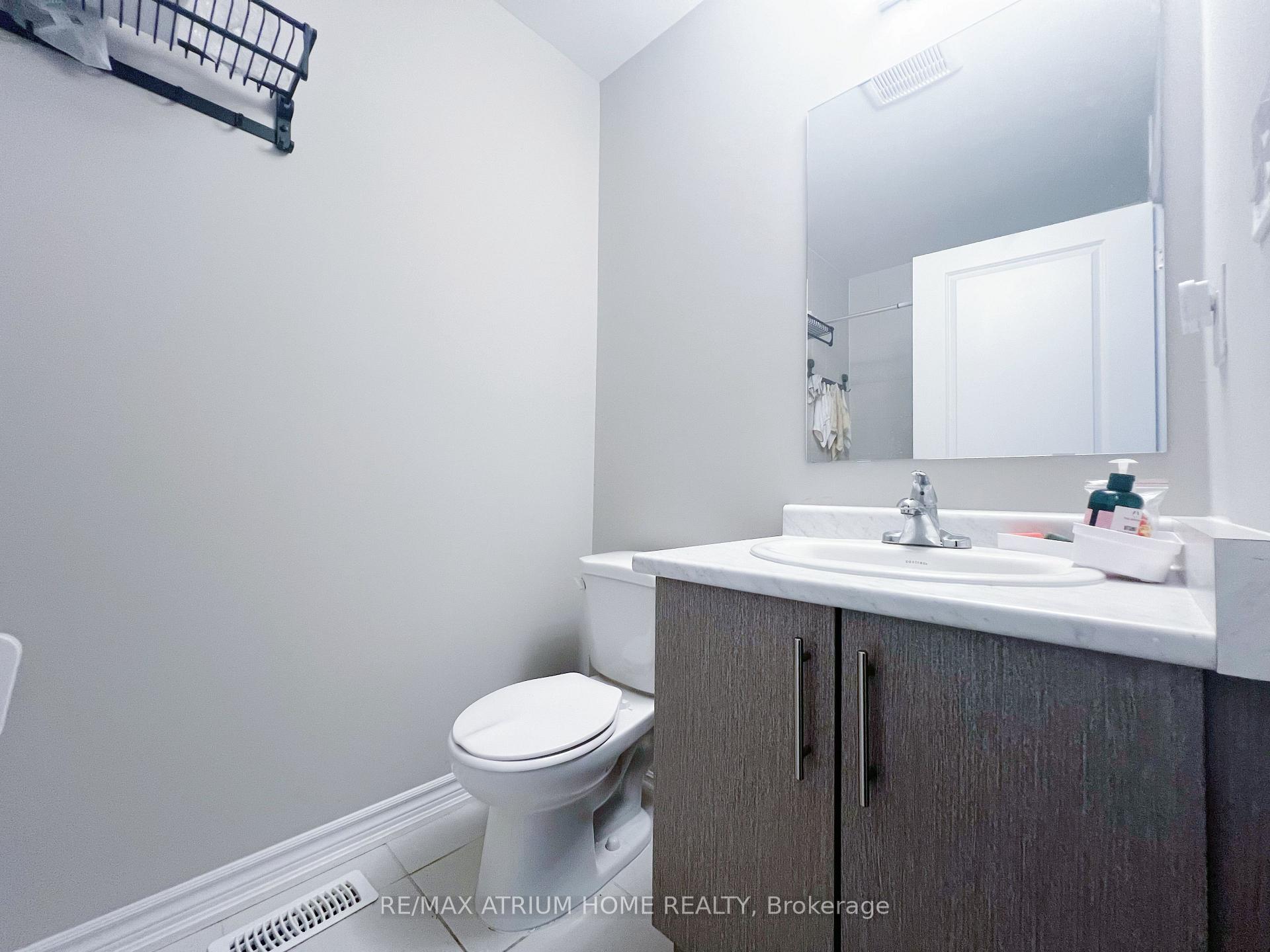 Photo 6 of 68 Chicago Lane, Markham, Wismer — HOMEH