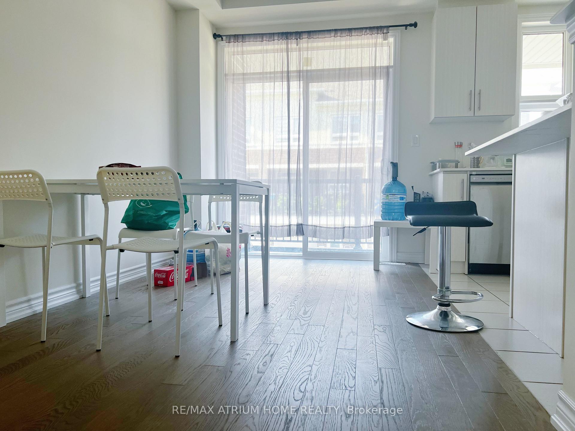 Photo 10 of 68 Chicago Lane, Markham, Wismer — HOMEH