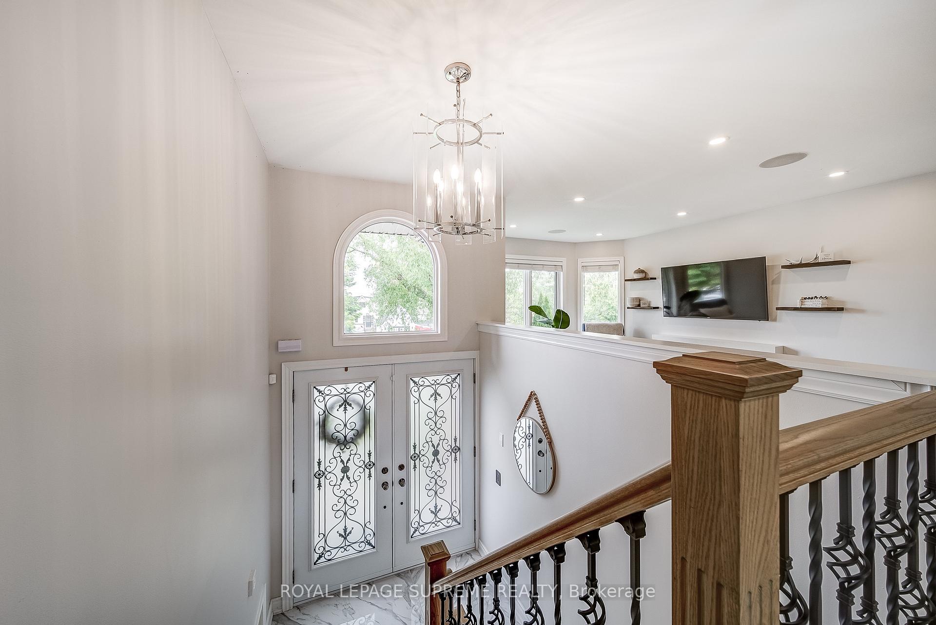 Photo 3 of 2608 Leonard Street, Innisfil, Alcona — HOMEH