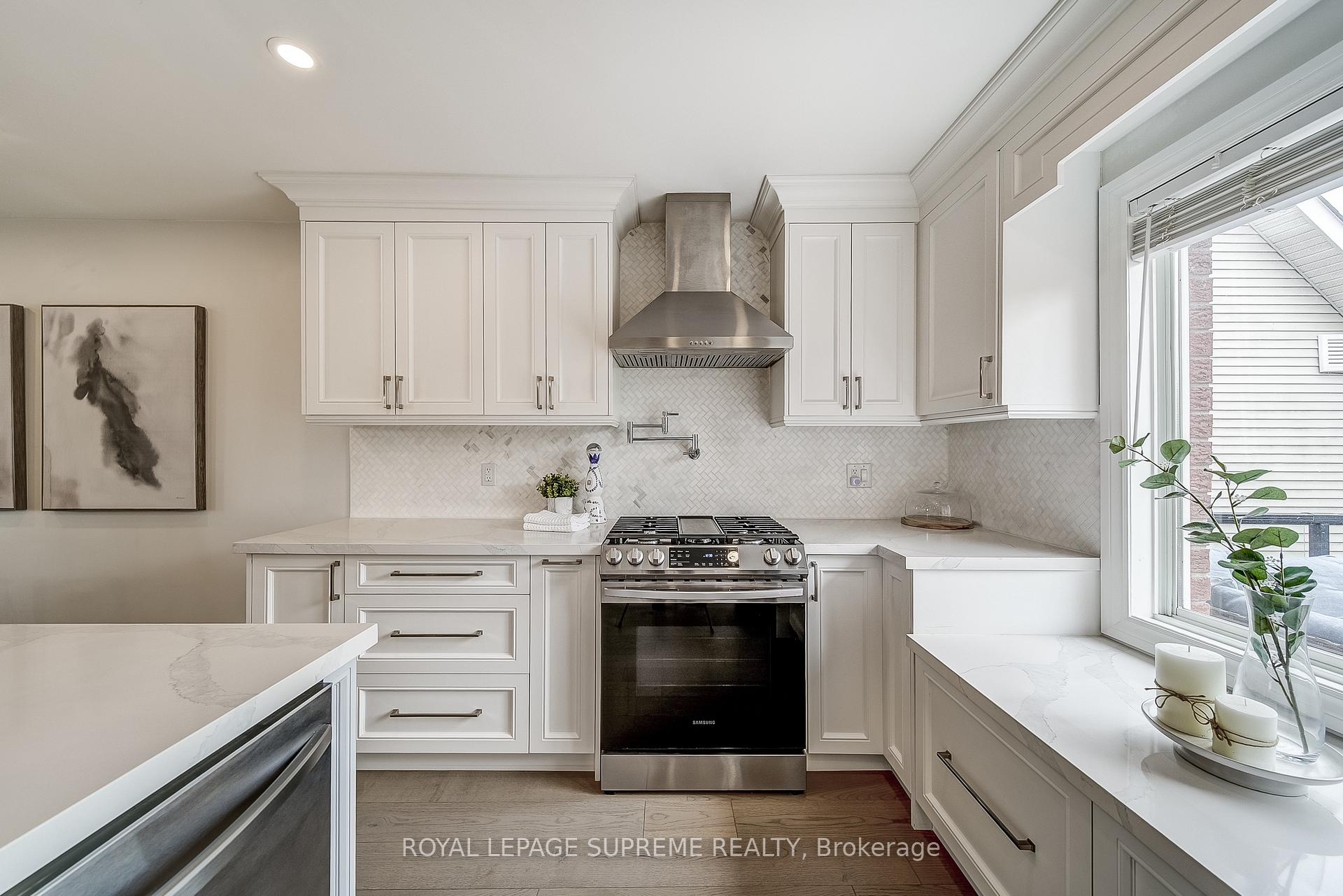 Photo 10 of 2608 Leonard Street, Innisfil, Alcona — HOMEH
