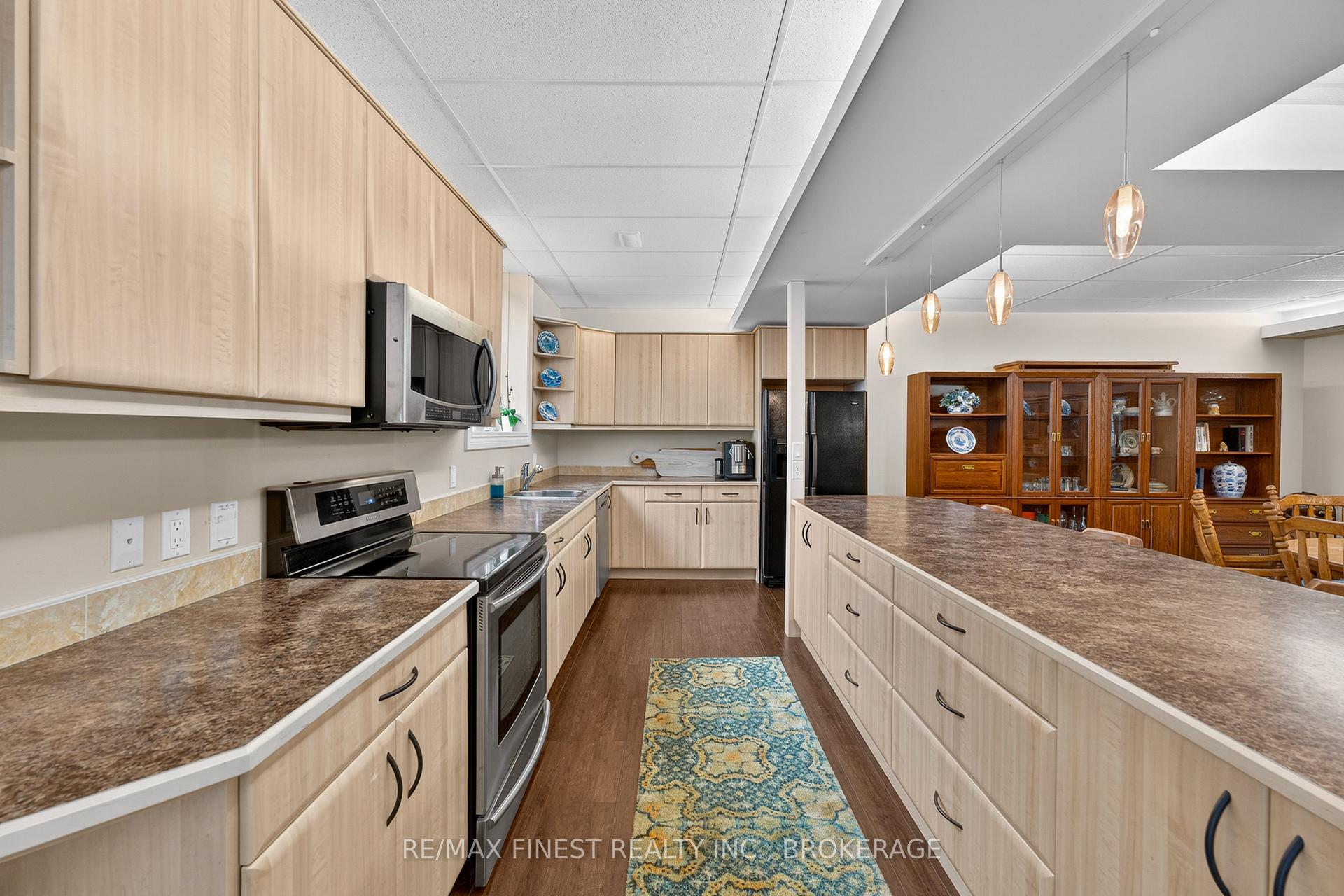 Photo 32 of 4868 Bath Road, Loyalist, Lennox and Addington - South — HOMEH