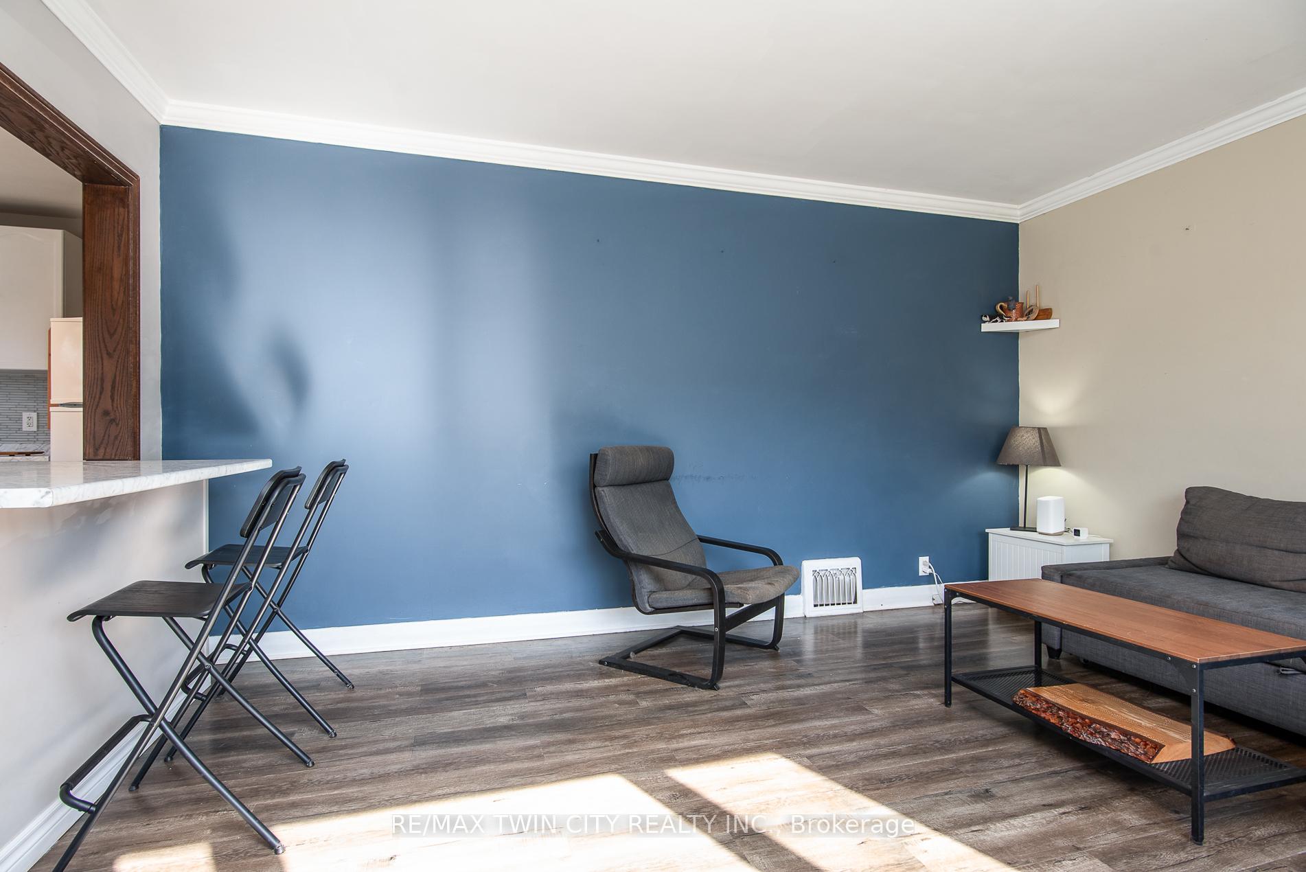 Photo 8 of 186 Highland Road E, Kitchener — HOMEH