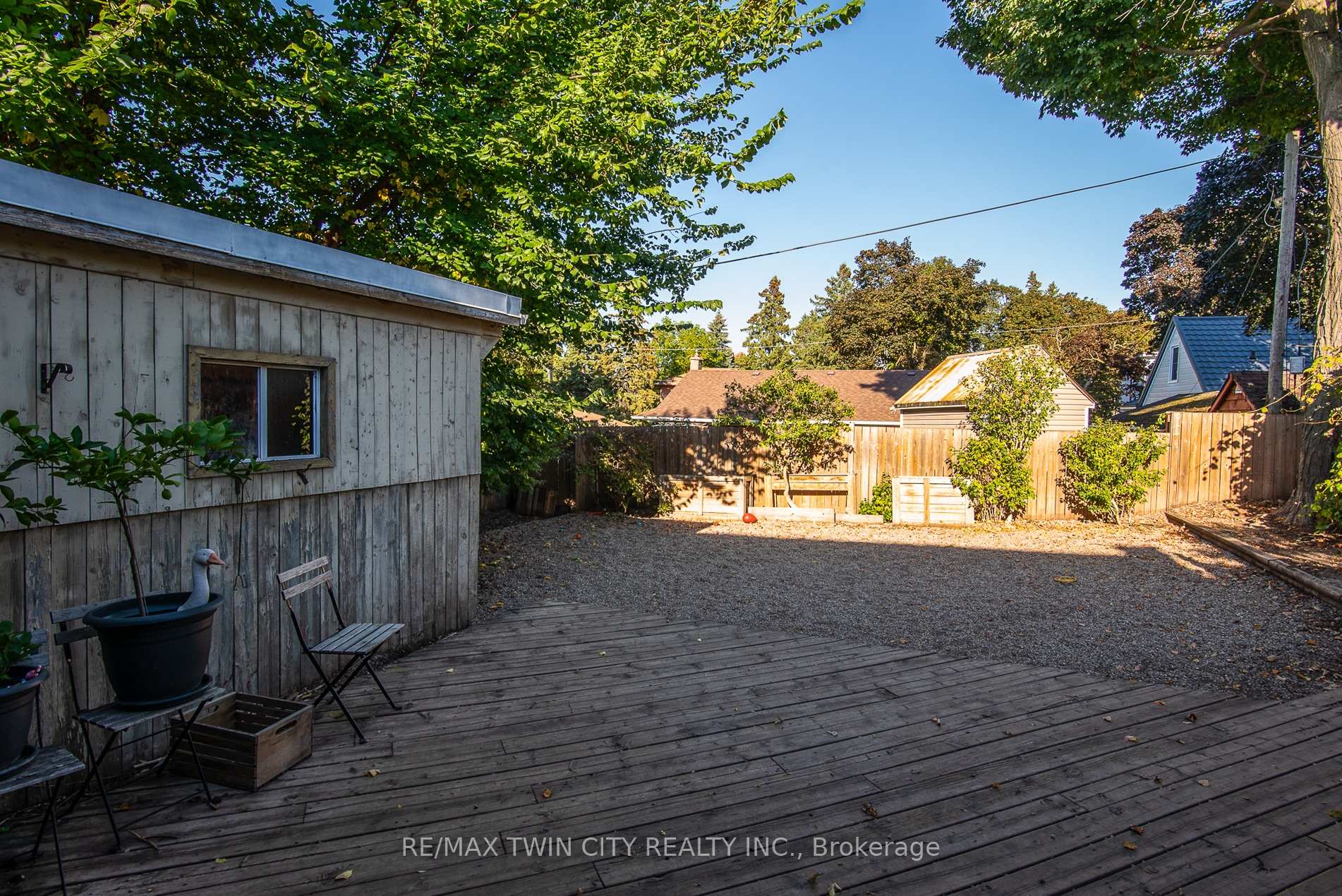 Photo 43 of 186 Highland Road E, Kitchener — HOMEH