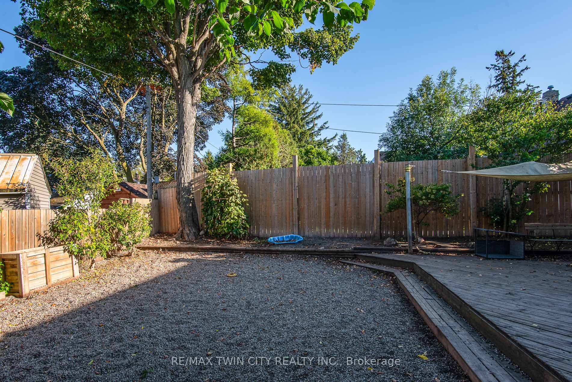 Photo 46 of 186 Highland Road E, Kitchener — HOMEH