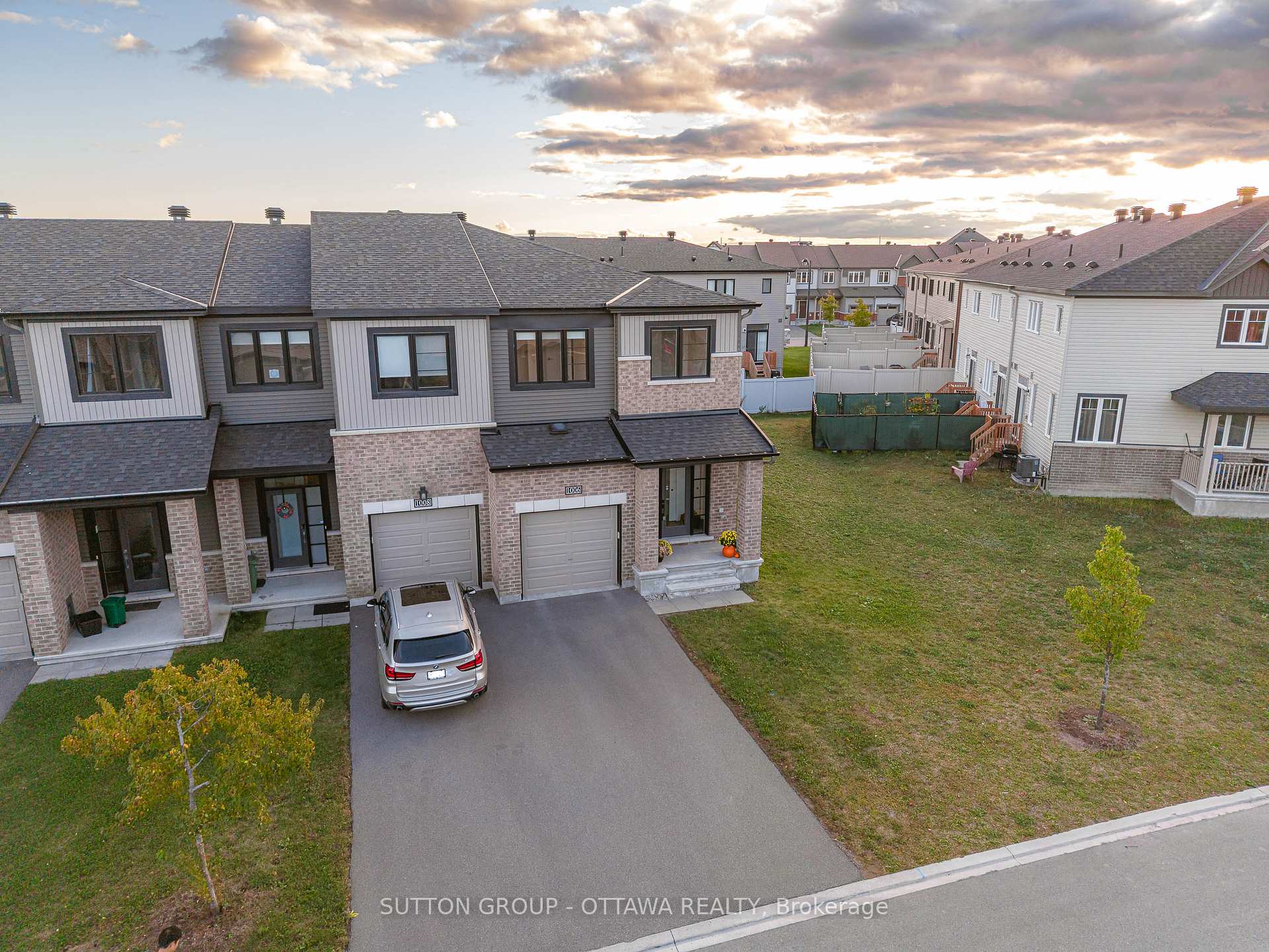 Photo 4 of 1006 Speedvale Court, Ottawa, Kanata - Kanata Lakes/Heritage Hills — HOMEH
