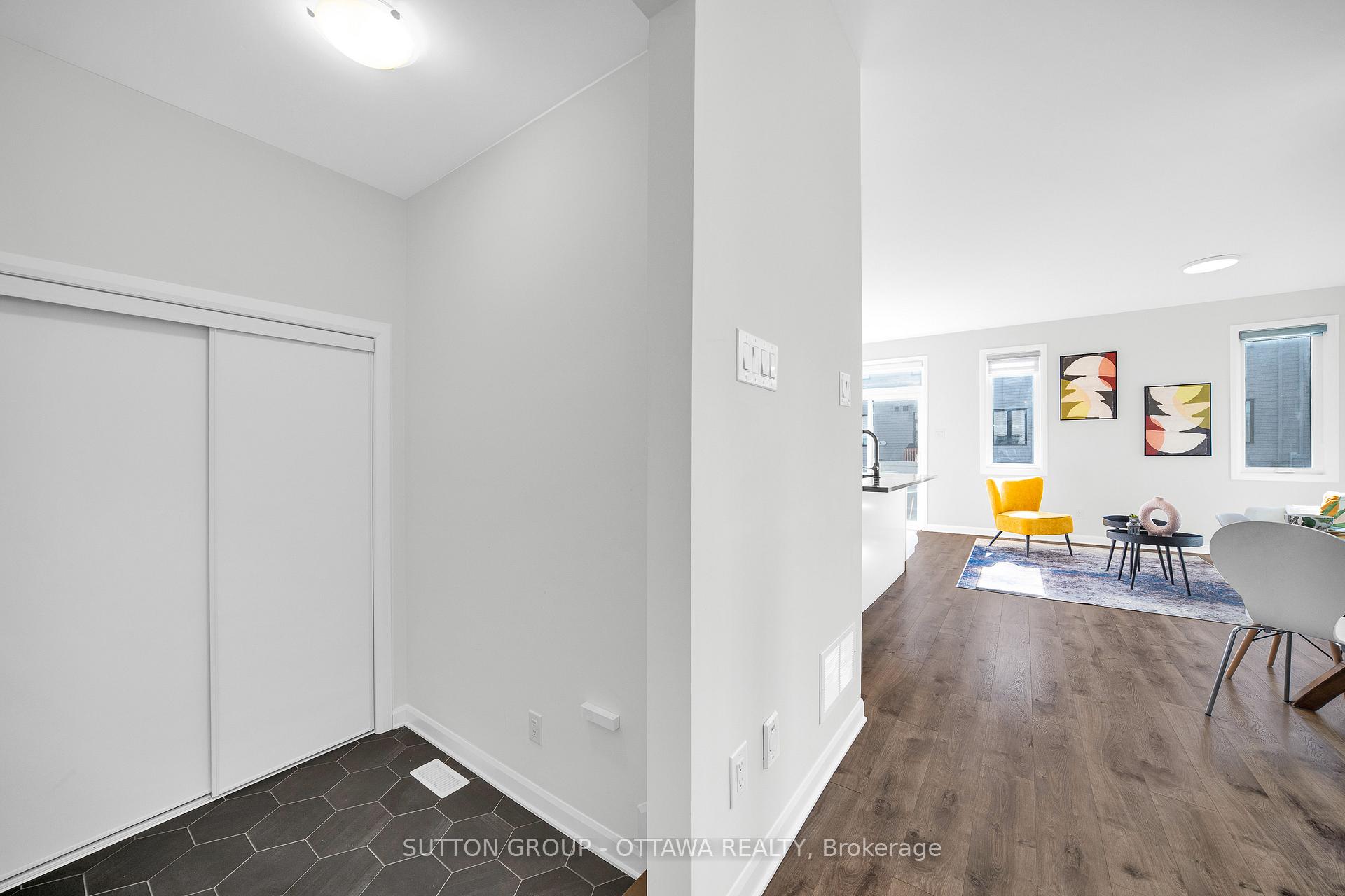 Photo 14 of 1006 Speedvale Court, Ottawa, Kanata - Kanata Lakes/Heritage Hills — HOMEH