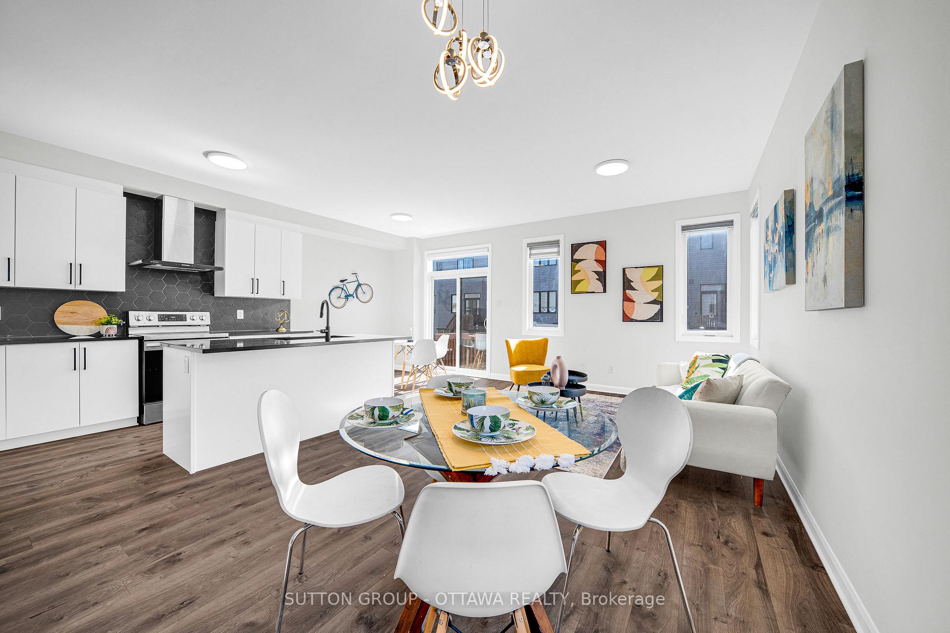 Photo 17 of 1006 Speedvale Court, Ottawa, Kanata - Kanata Lakes/Heritage Hills — HOMEH