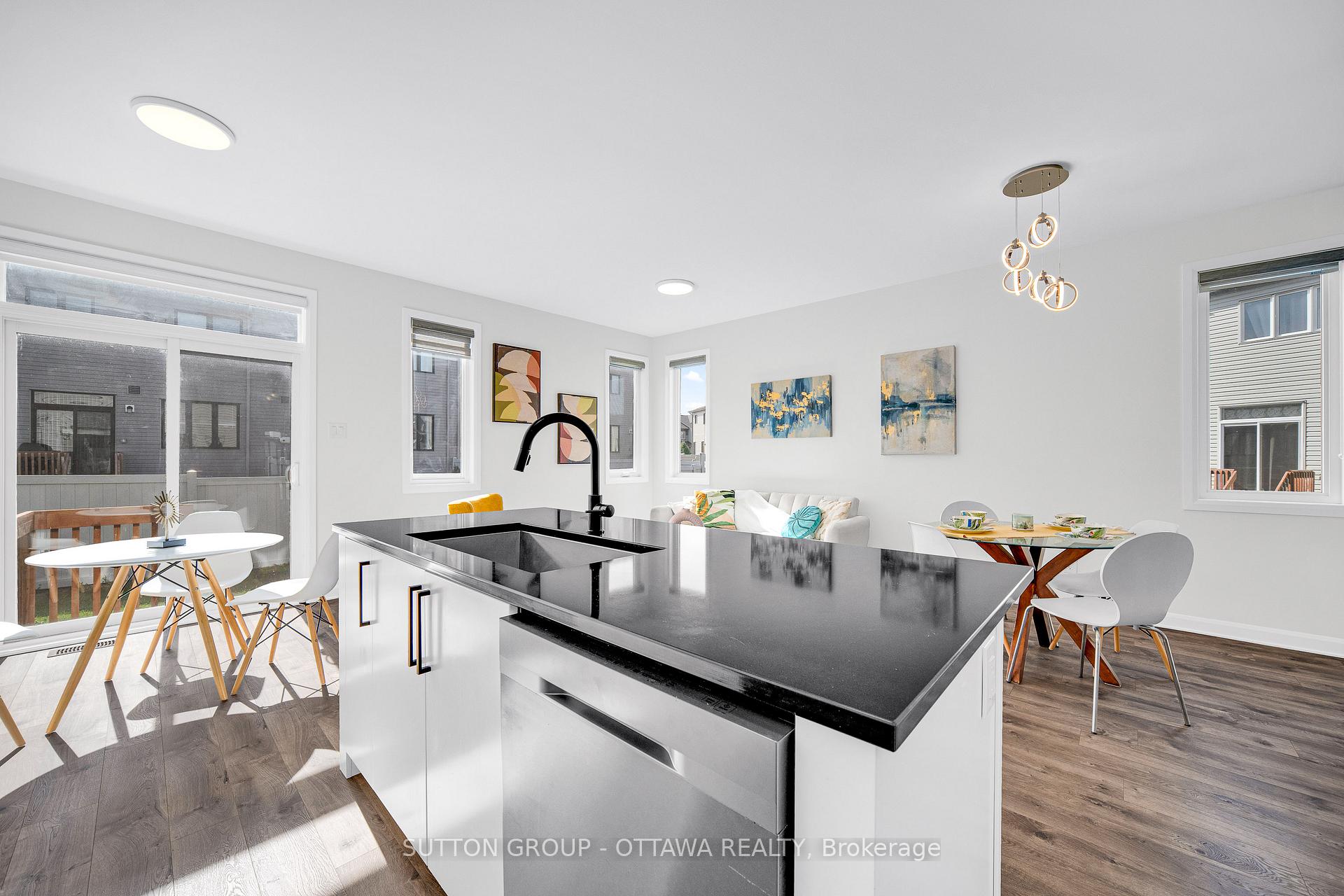 Photo 21 of 1006 Speedvale Court, Ottawa, Kanata - Kanata Lakes/Heritage Hills — HOMEH